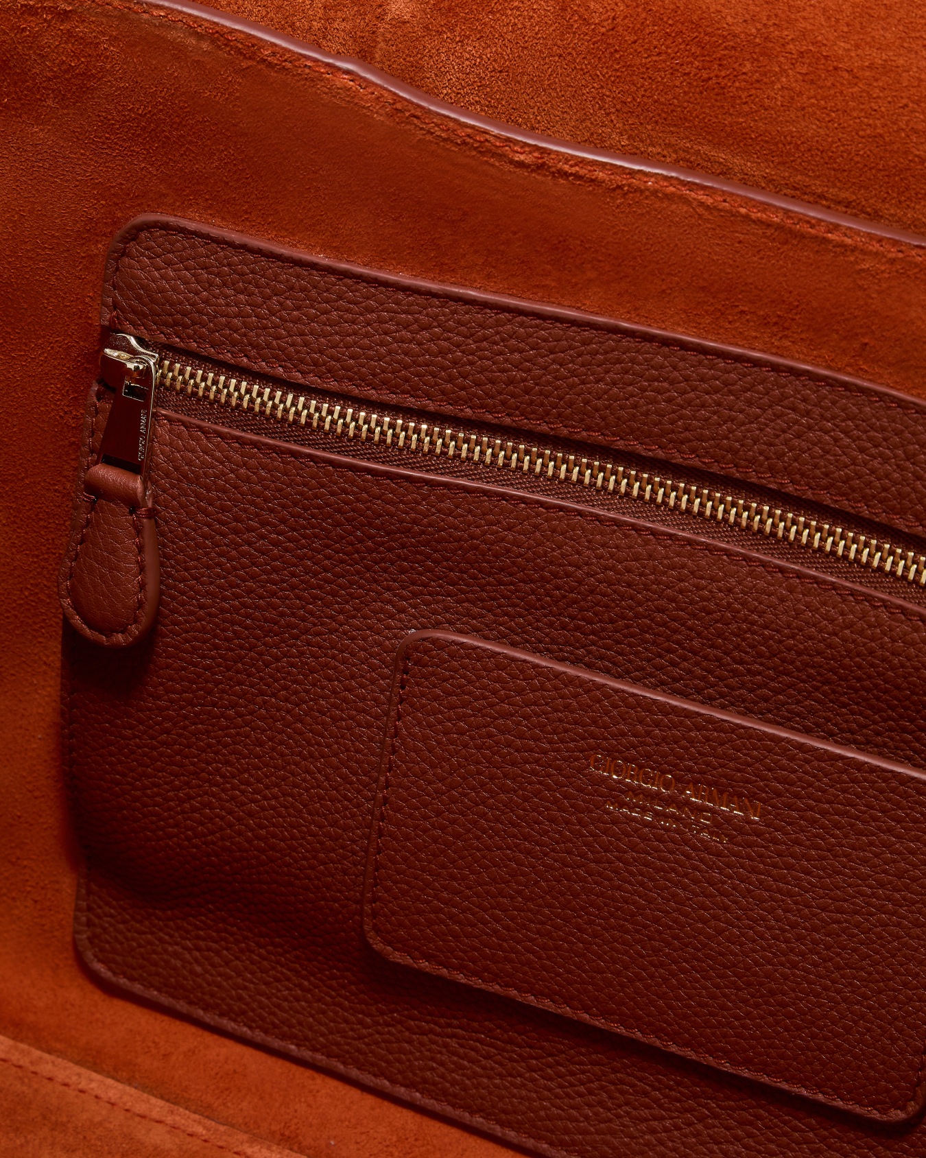 Small pebbled leather shoulder bag Slide 3