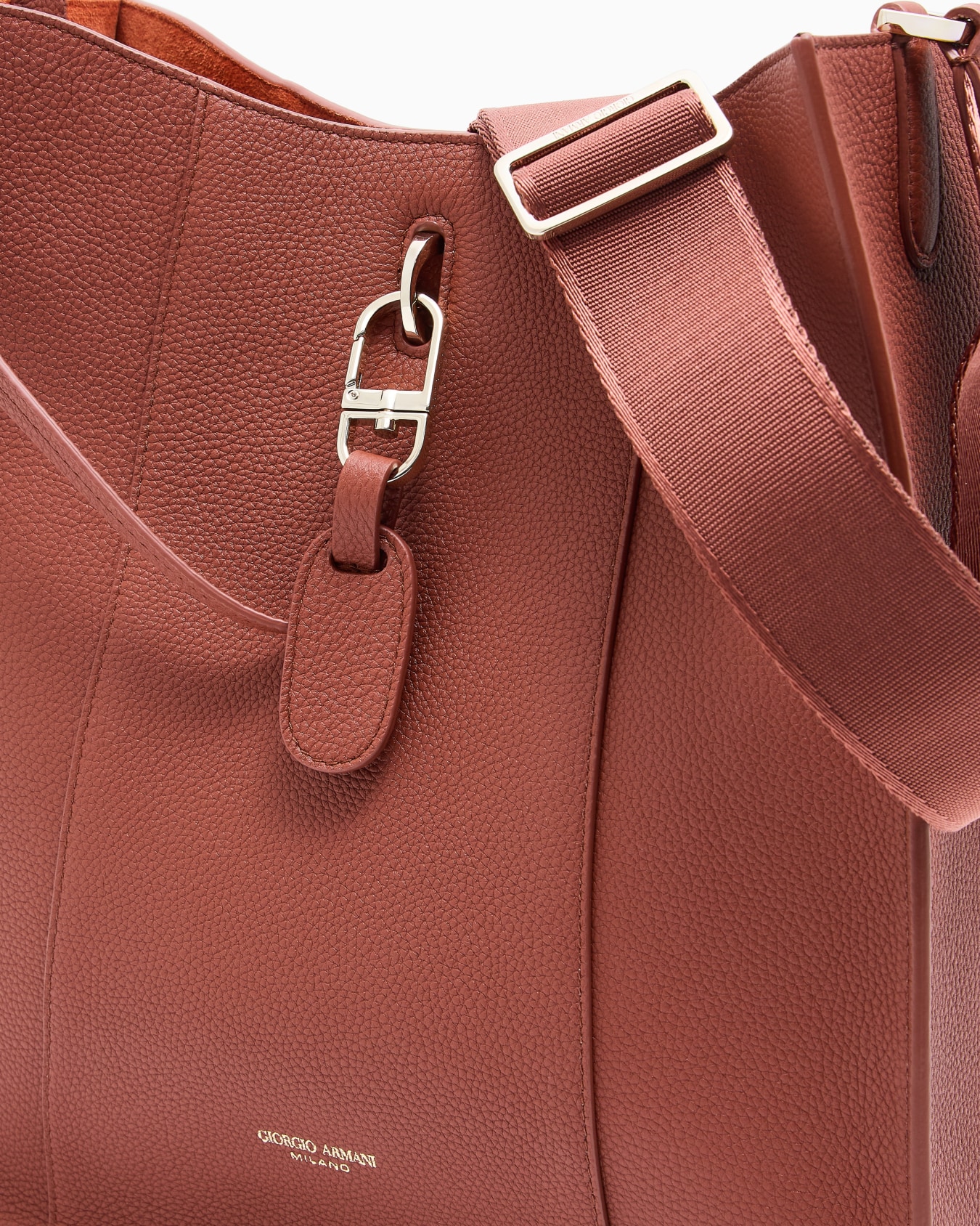 Shoulder Bags Slide 4