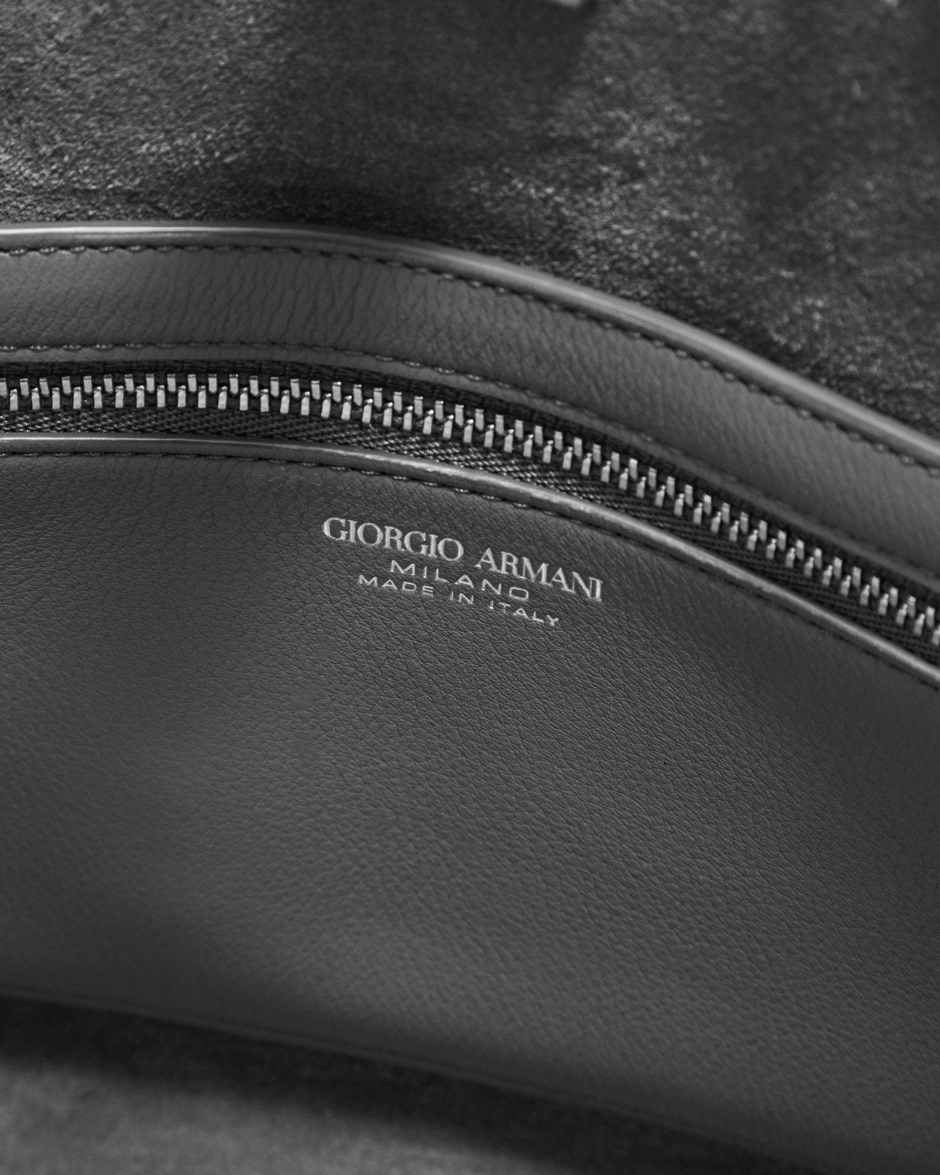 Leather shopper bag Slide 3