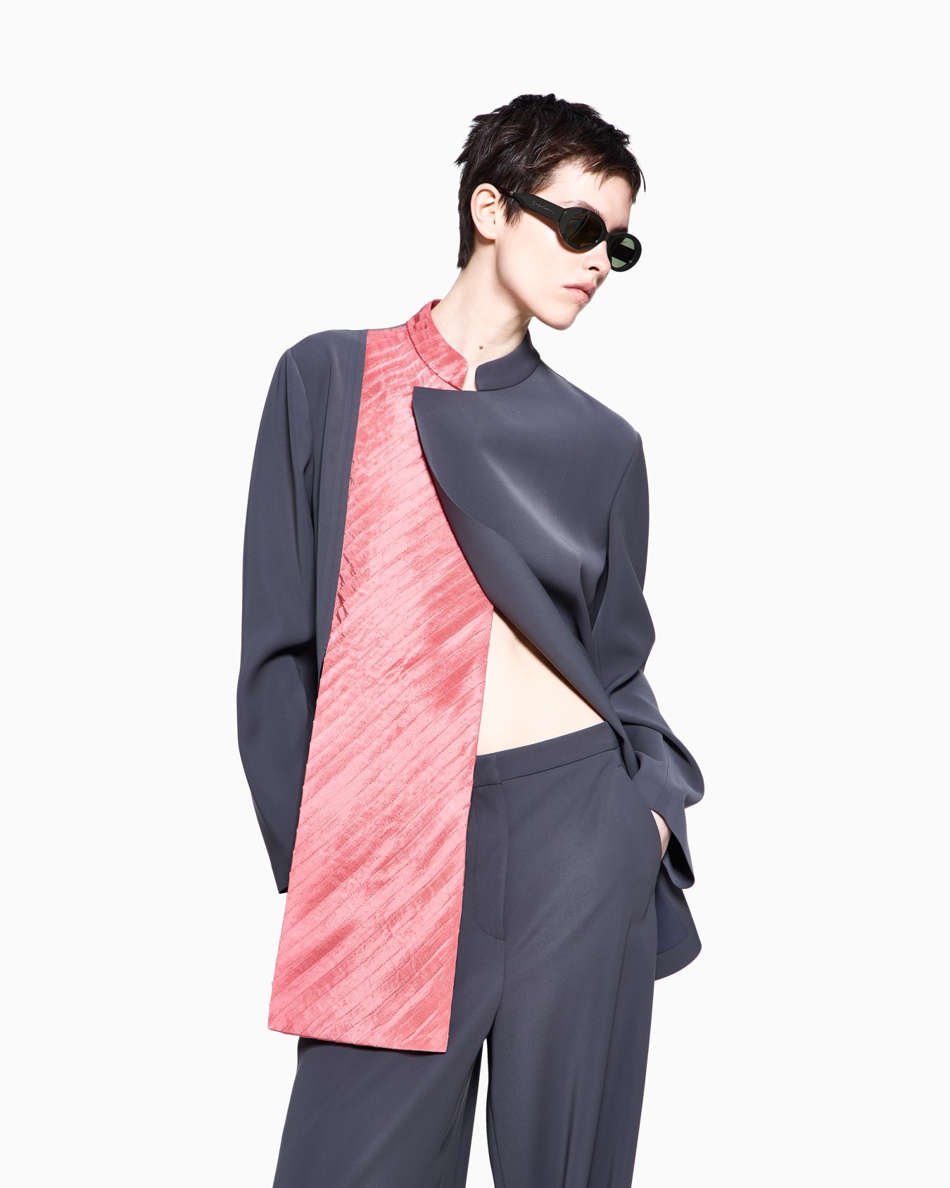 Wide-leg, technical-cady trousers Slide 3