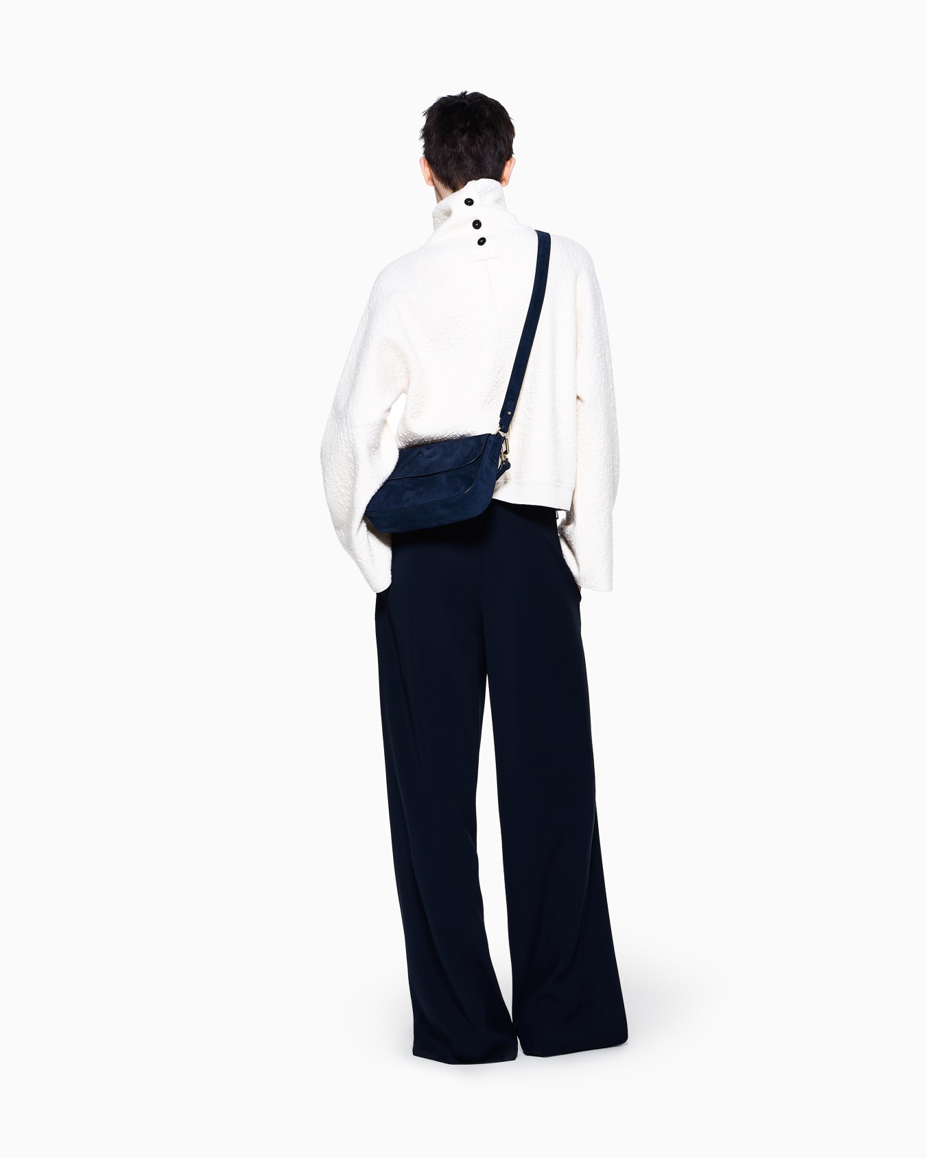 Viscose, cashmere and silk mock-neck jumper Slide 3