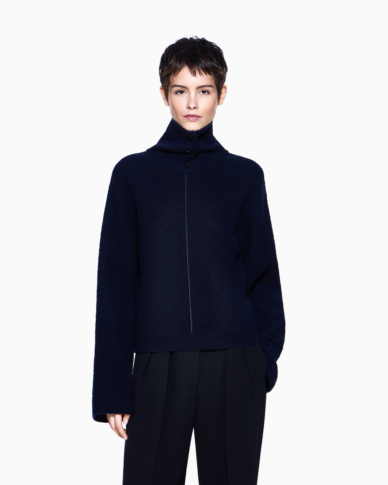 Viscose, cashmere and silk mock-neck jumper Slide 3