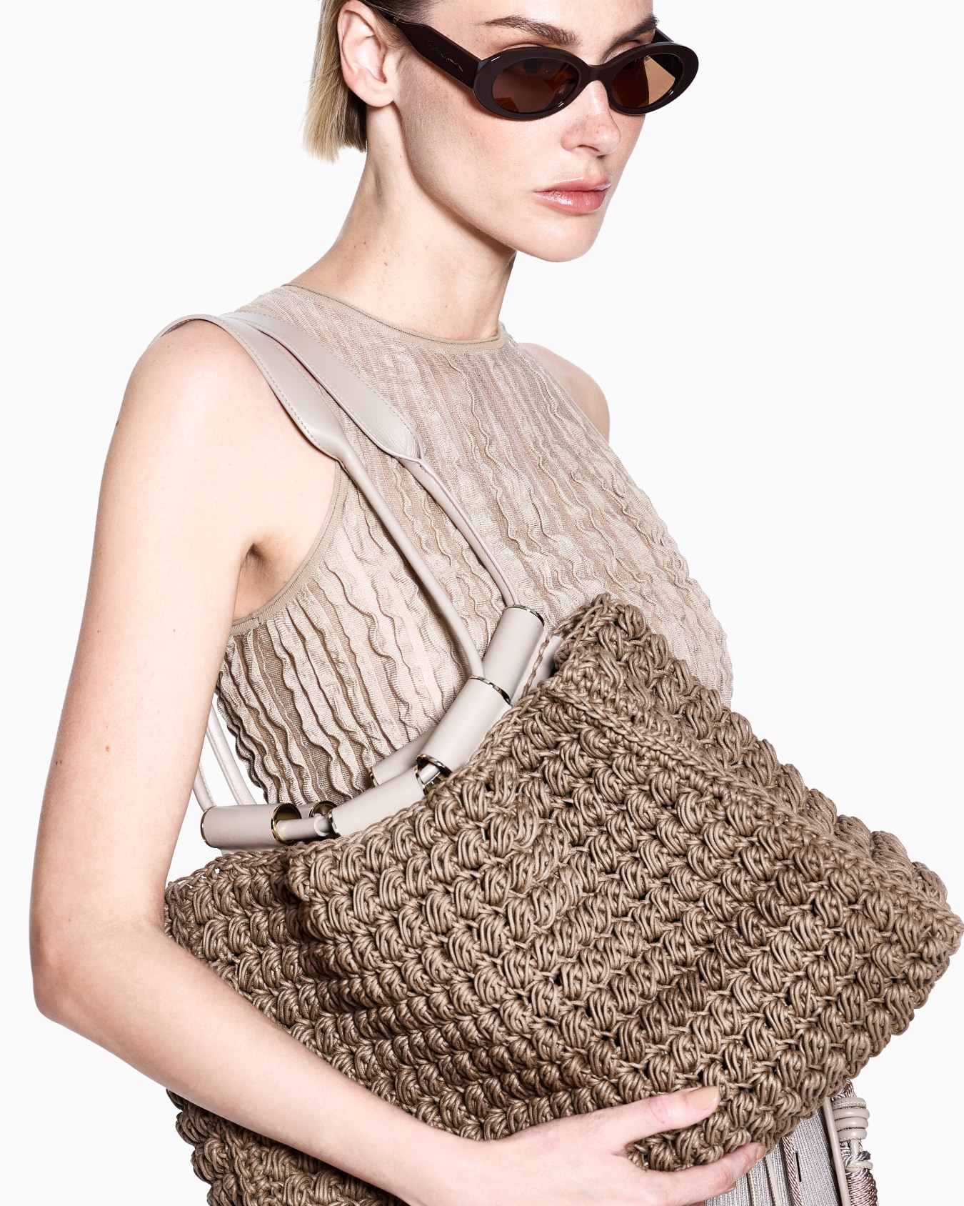 Pleated silk and lurex top Slide 4