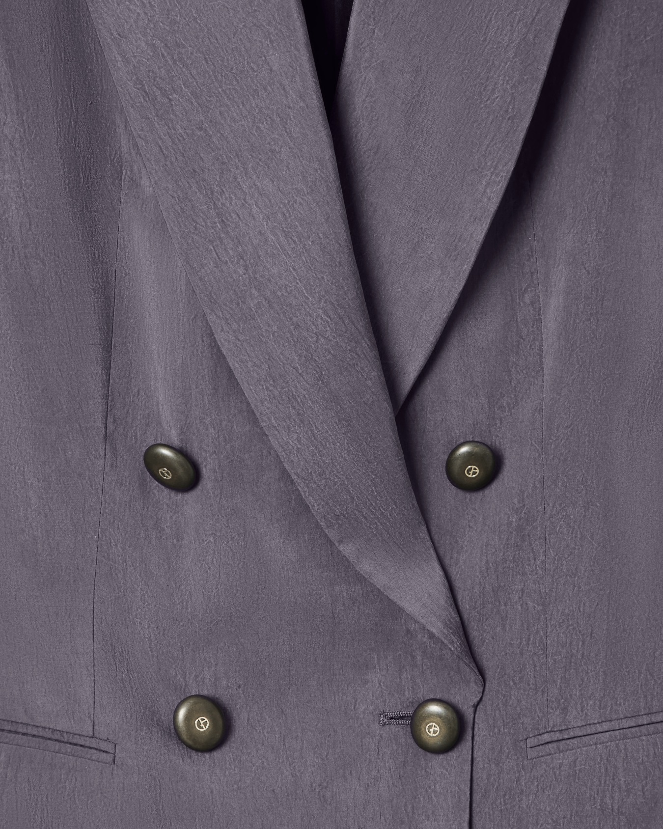 Washed silk double-breasted jacket  Slide 5