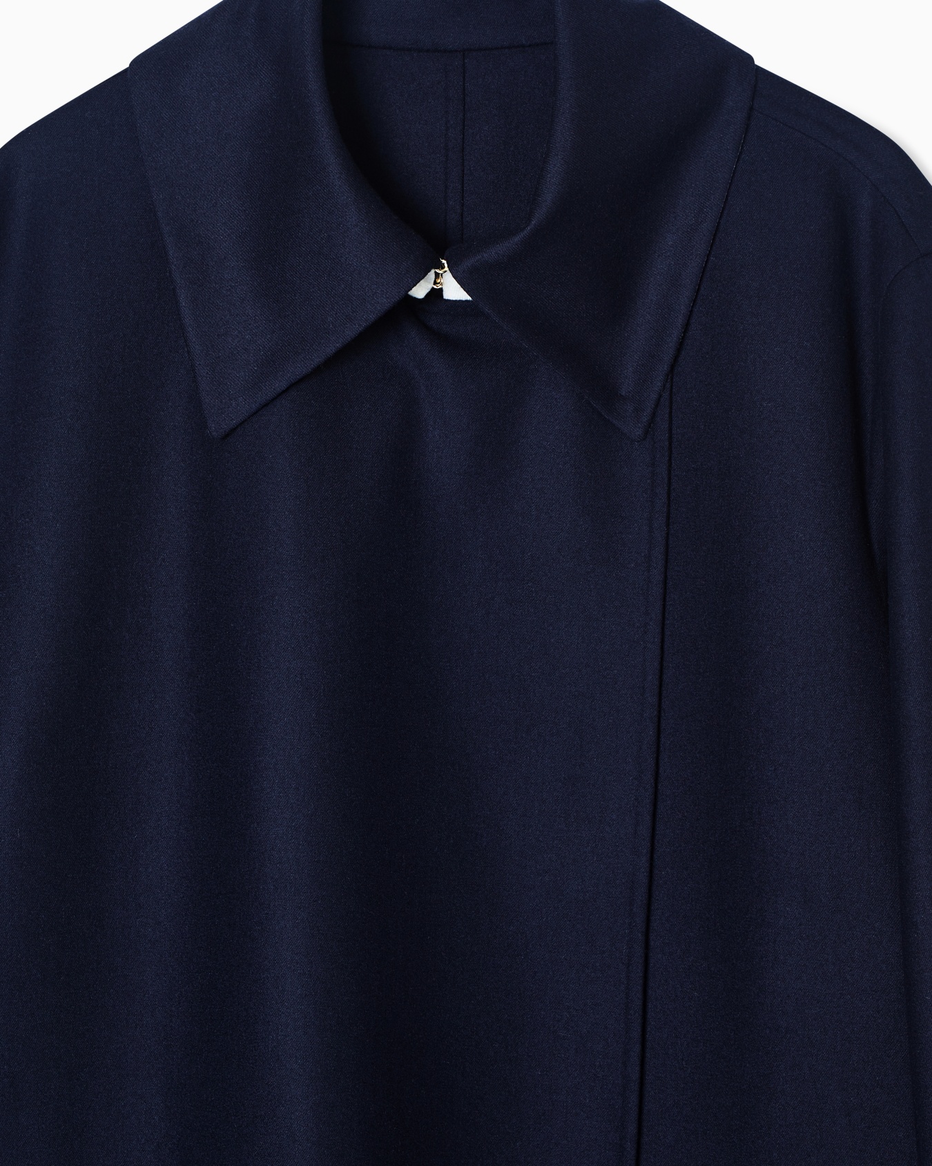 Long coat in two-tone virgin wool Slide 5