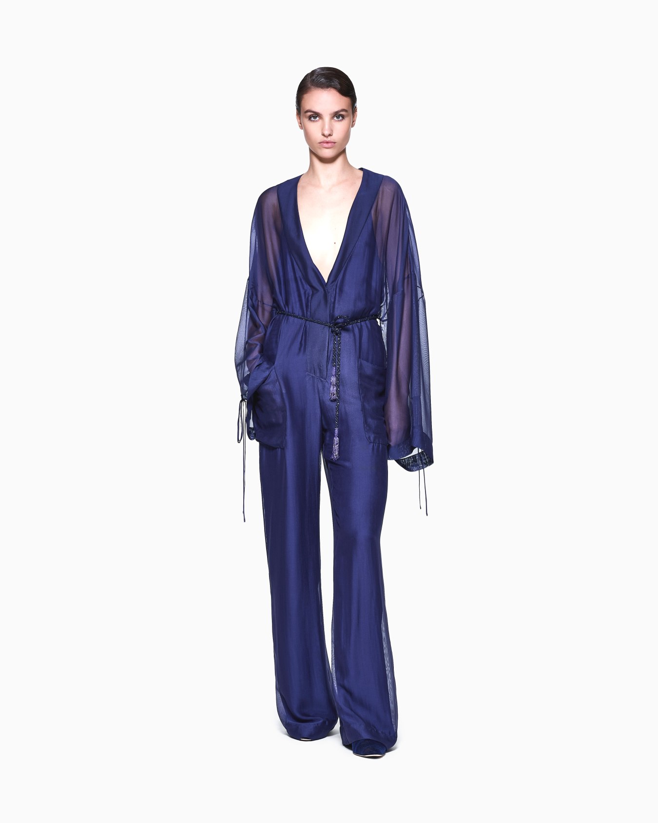 Mono de gasa de viscosa y seda Diapositiva 1