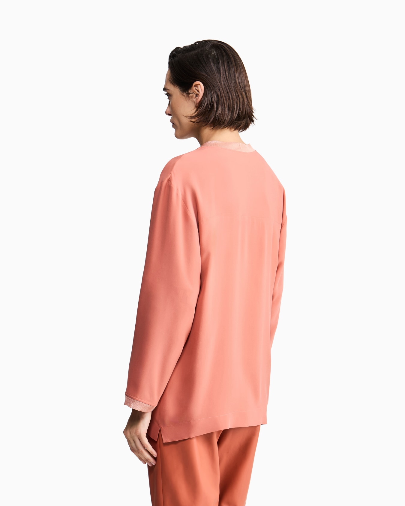 Twin-set in silk double georgette Slide 2