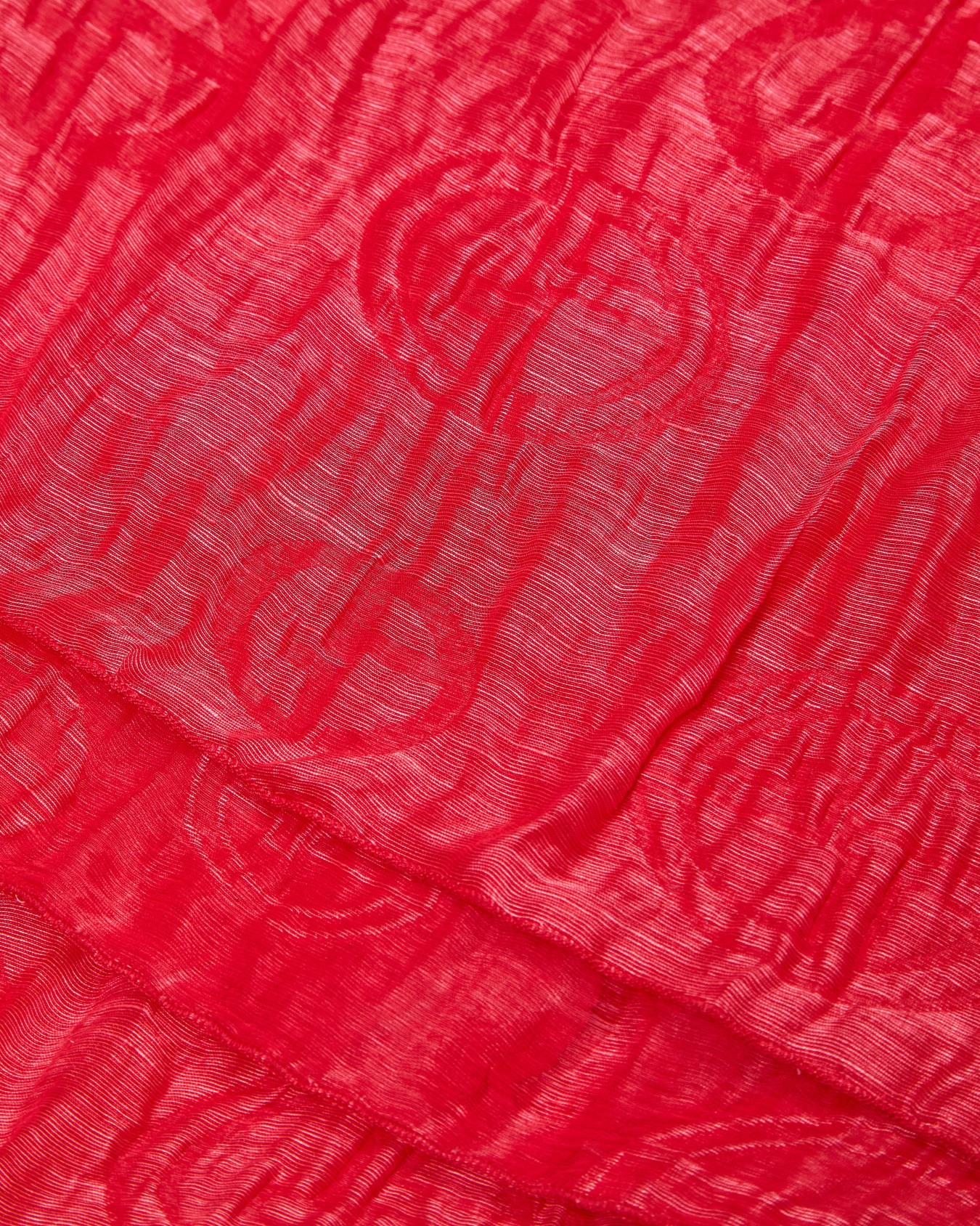 Estola en tejido jacquard de seda con motivo fruncido Diapositiva 1