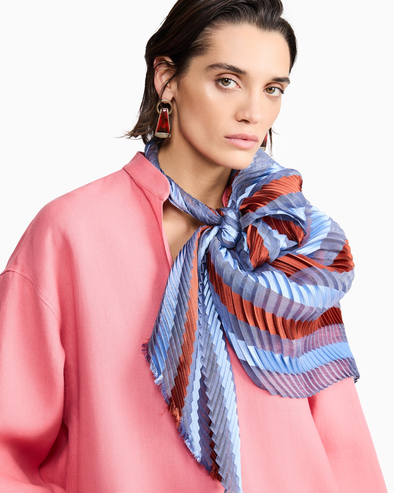 Pleated striped silk stole Slide 2