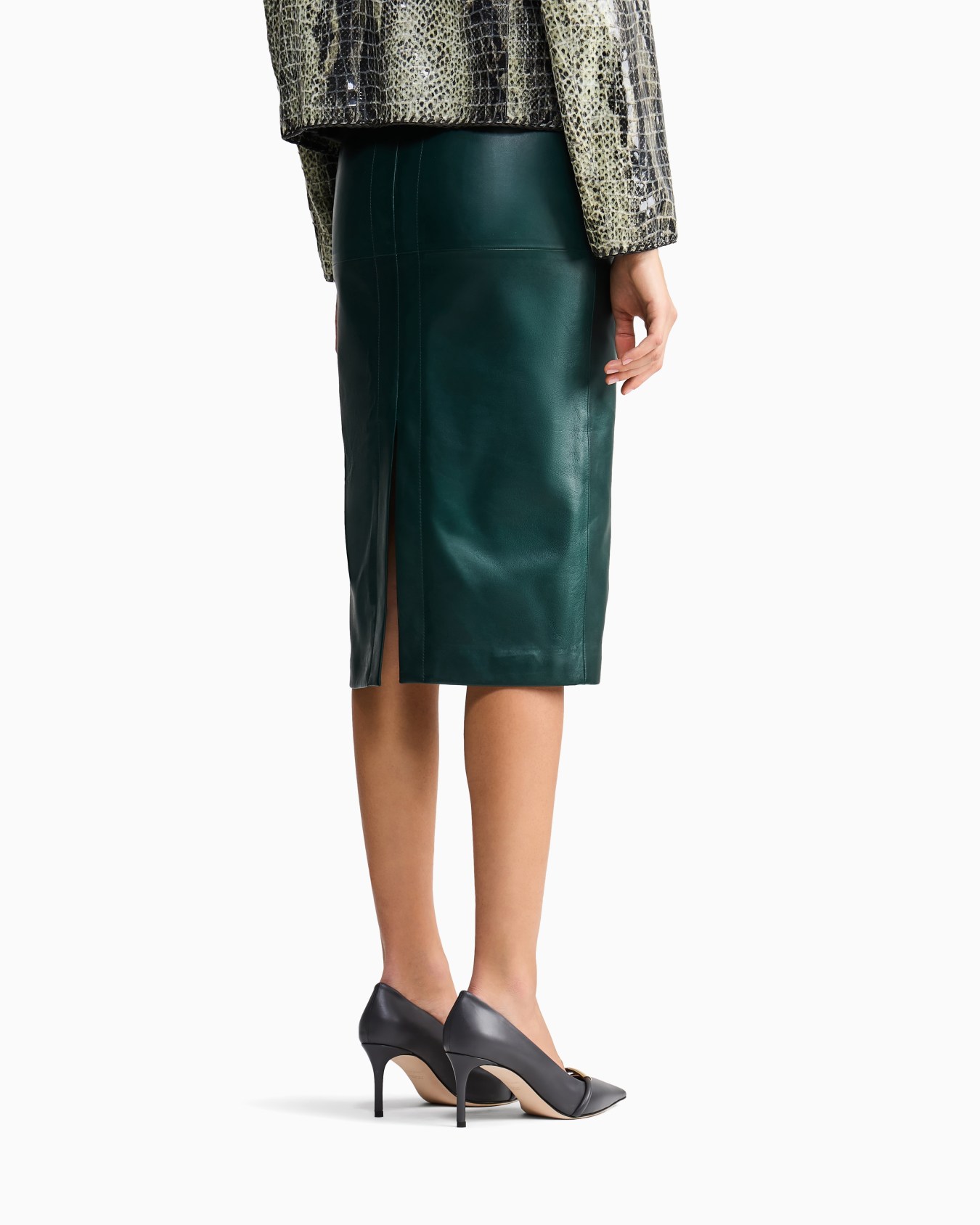 Pencil skirt in nappa lambskin Slide 2