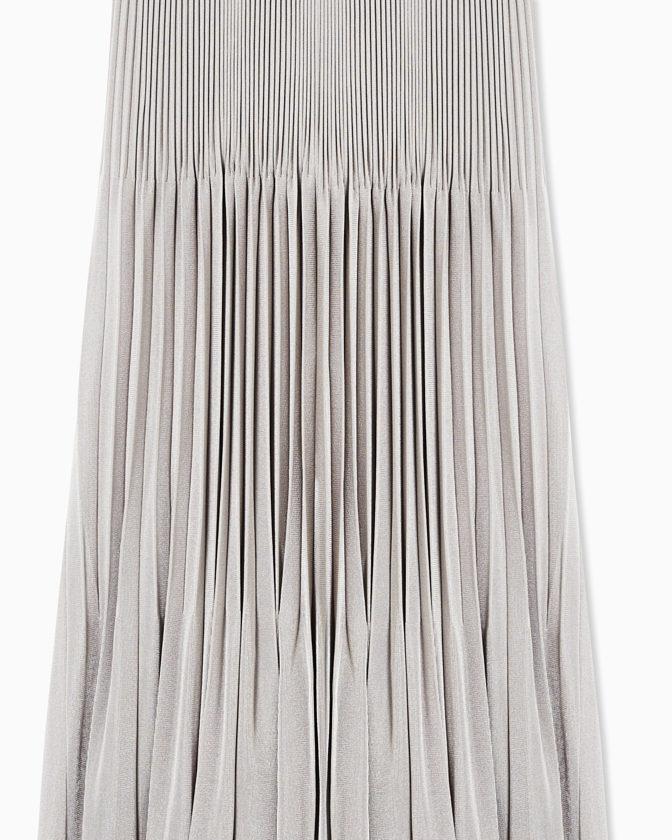 Pleated viscose oversized skirt Slide 4