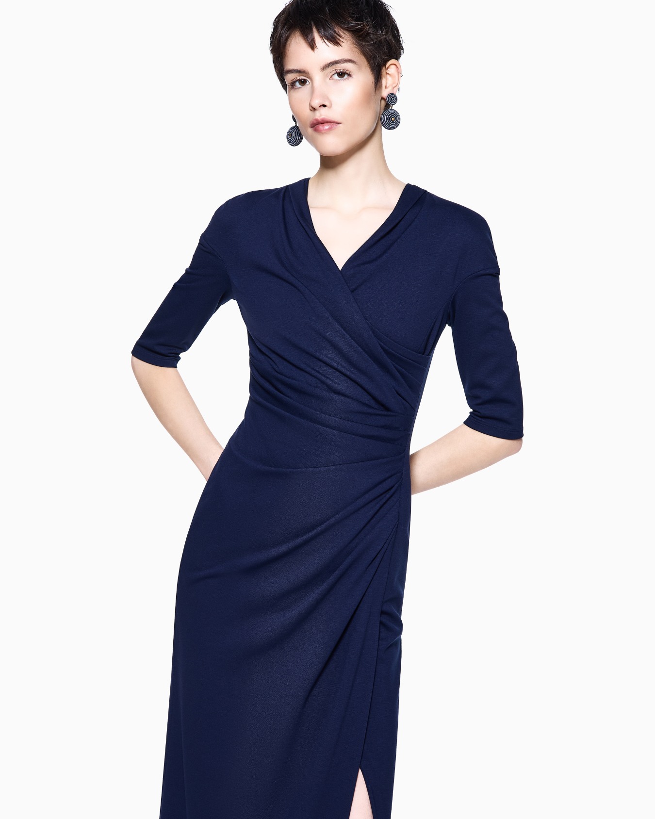 Long Dresses Slide 3