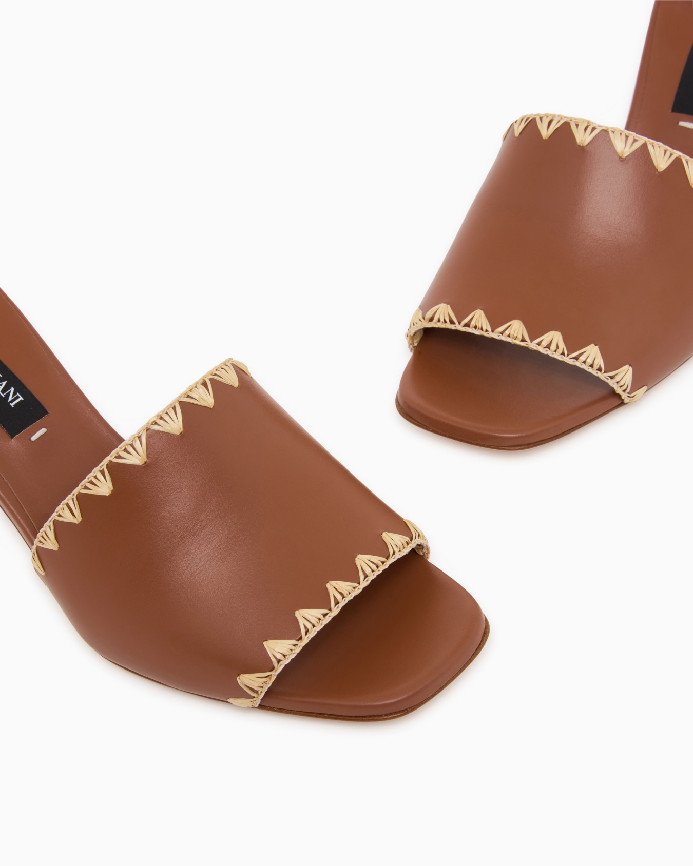 Leather heeled sandals with raffia detail Slide 4