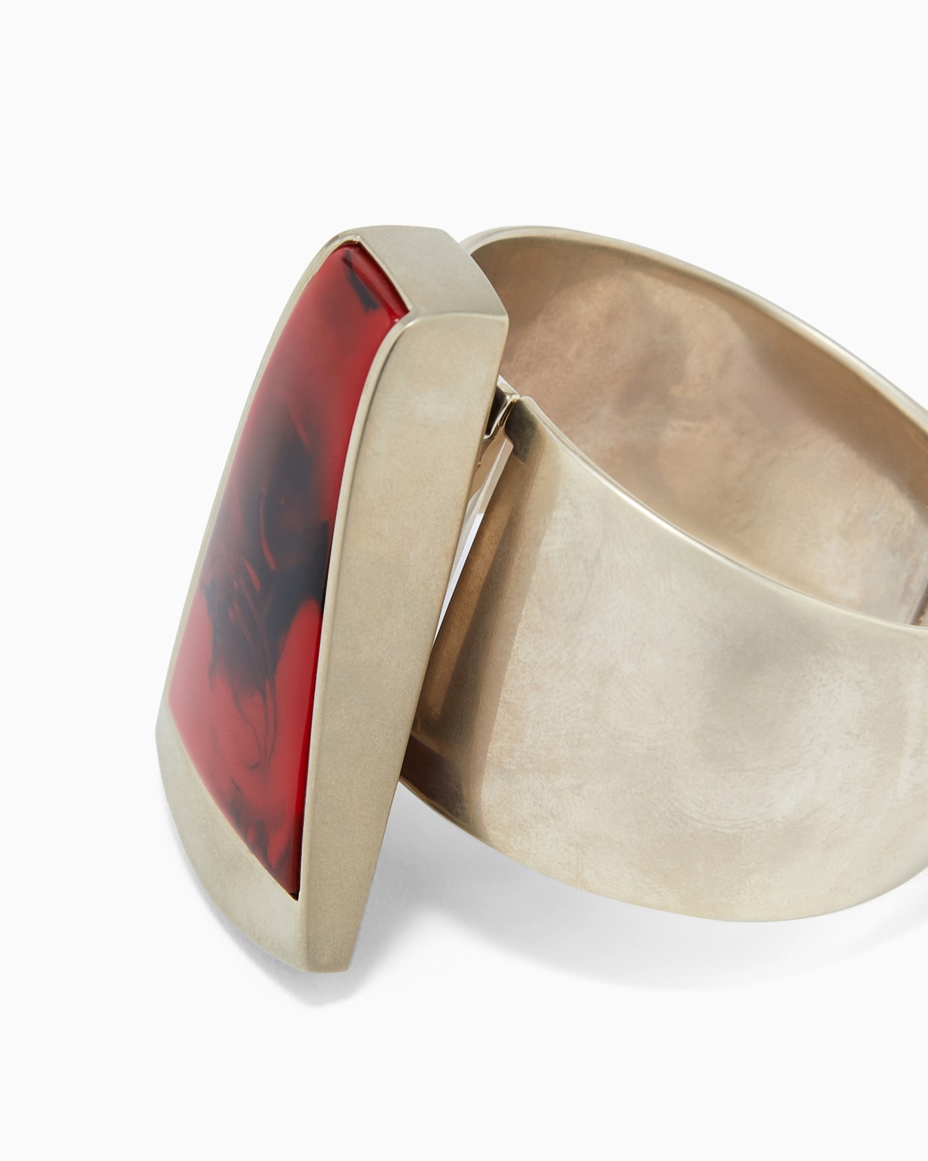 Metal bangle Slide 1