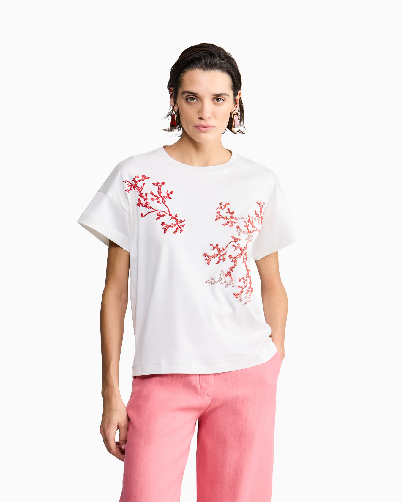 T-shirt en interlock de soie et coton avec broderie corail Diapositive 3