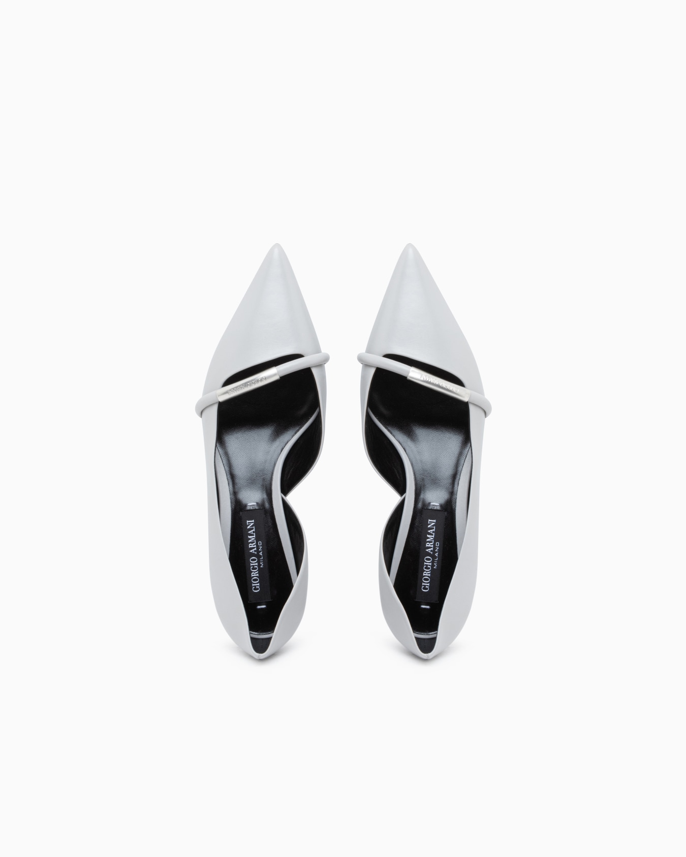 Leather court shoes Slide 2
