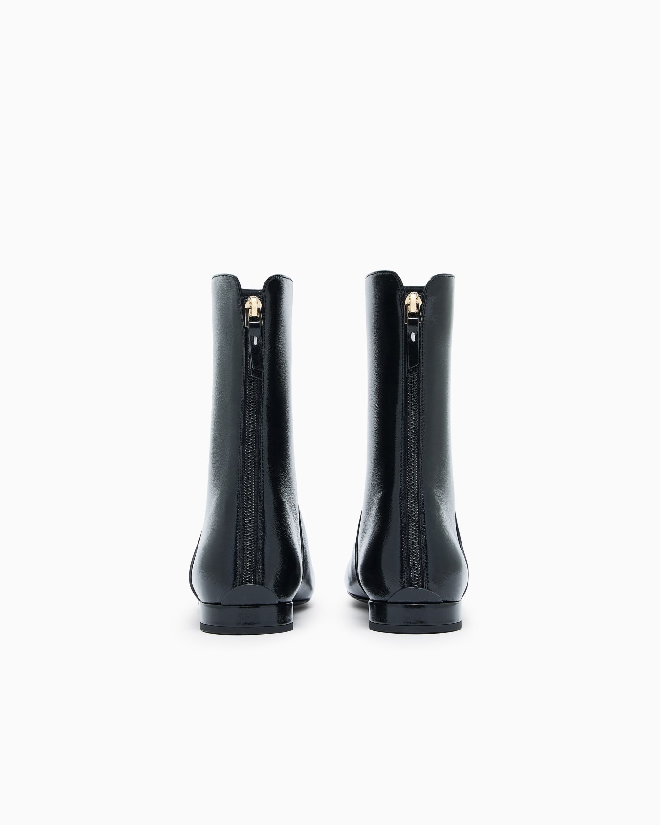 Patent-leather ankle boots Slide 3