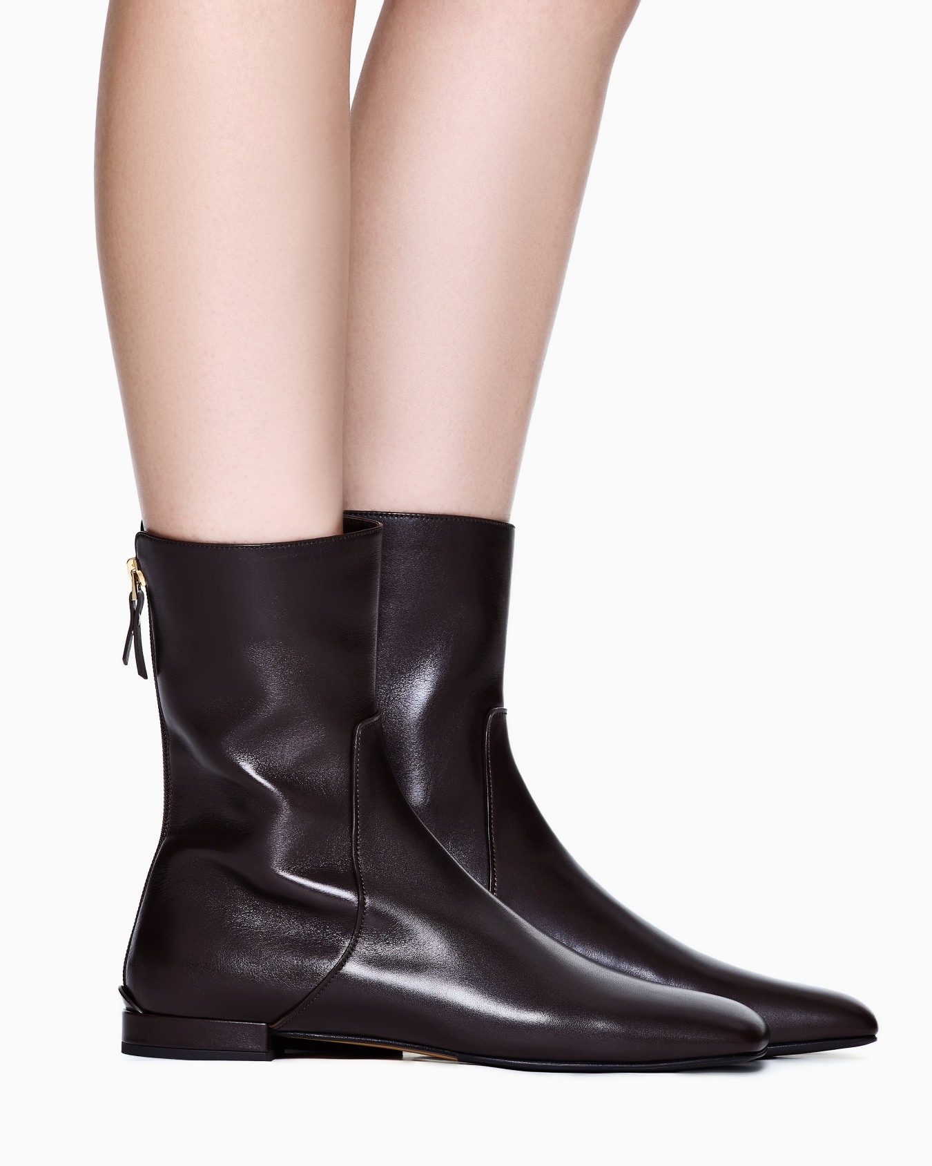 Leather ankle boots Slide 6