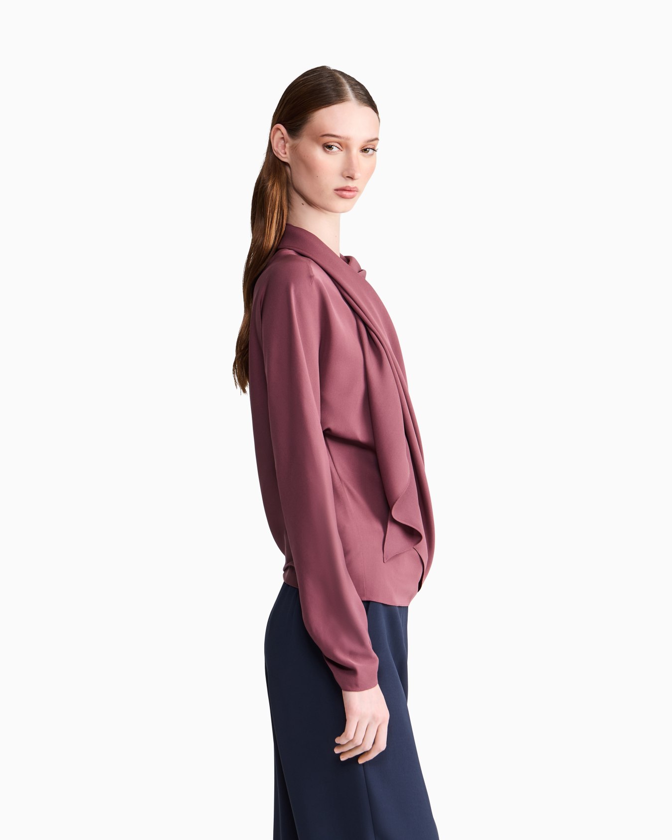 Camicia monospalla in tripla georgette di seta con pannello Slide 7