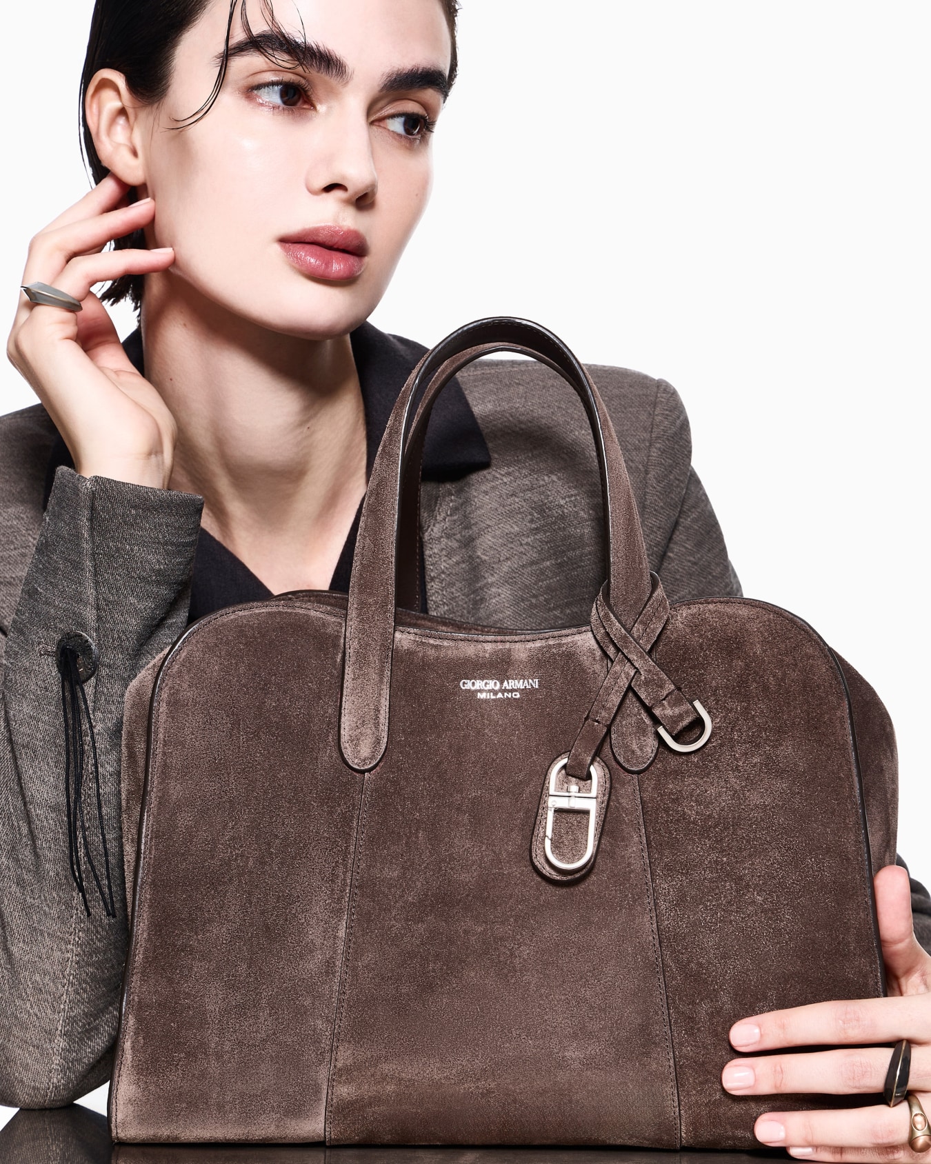 Handbag in split leather Slide 7
