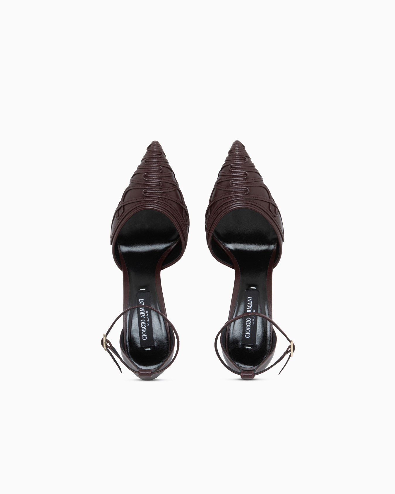 Riemchenpumps aus Leder mit spitzer Kappe und Ziernähten Folie 2