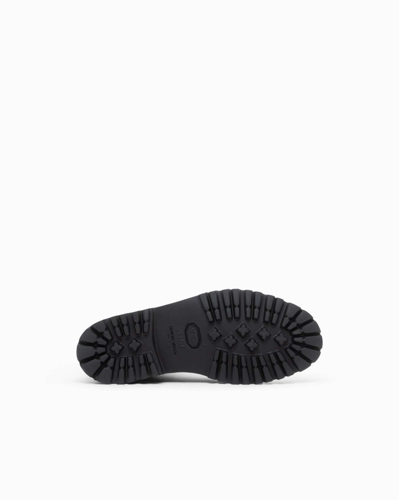 Boot leather upper with cushioned sole Slide 4