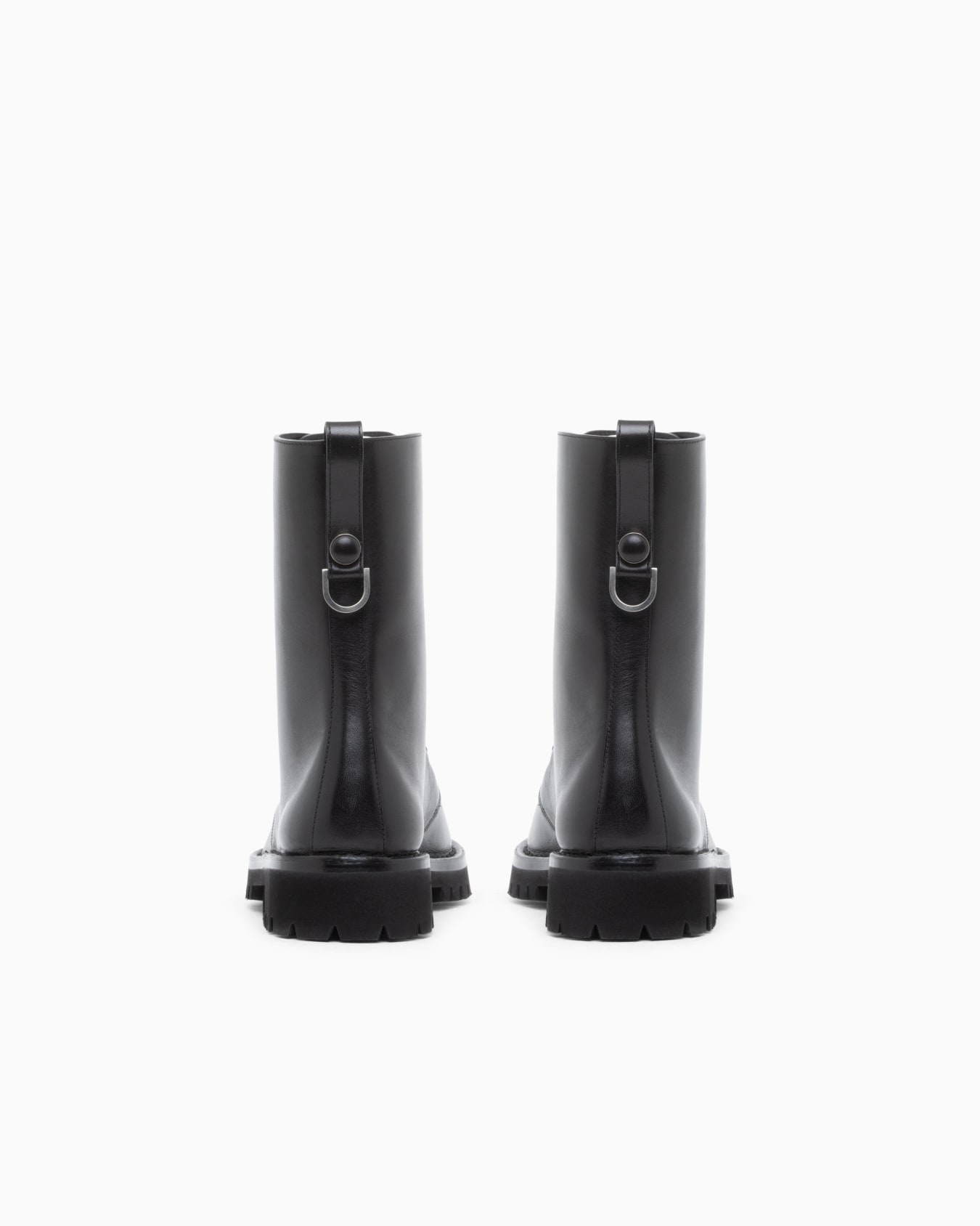 Boot leather upper with cushioned sole Slide 2