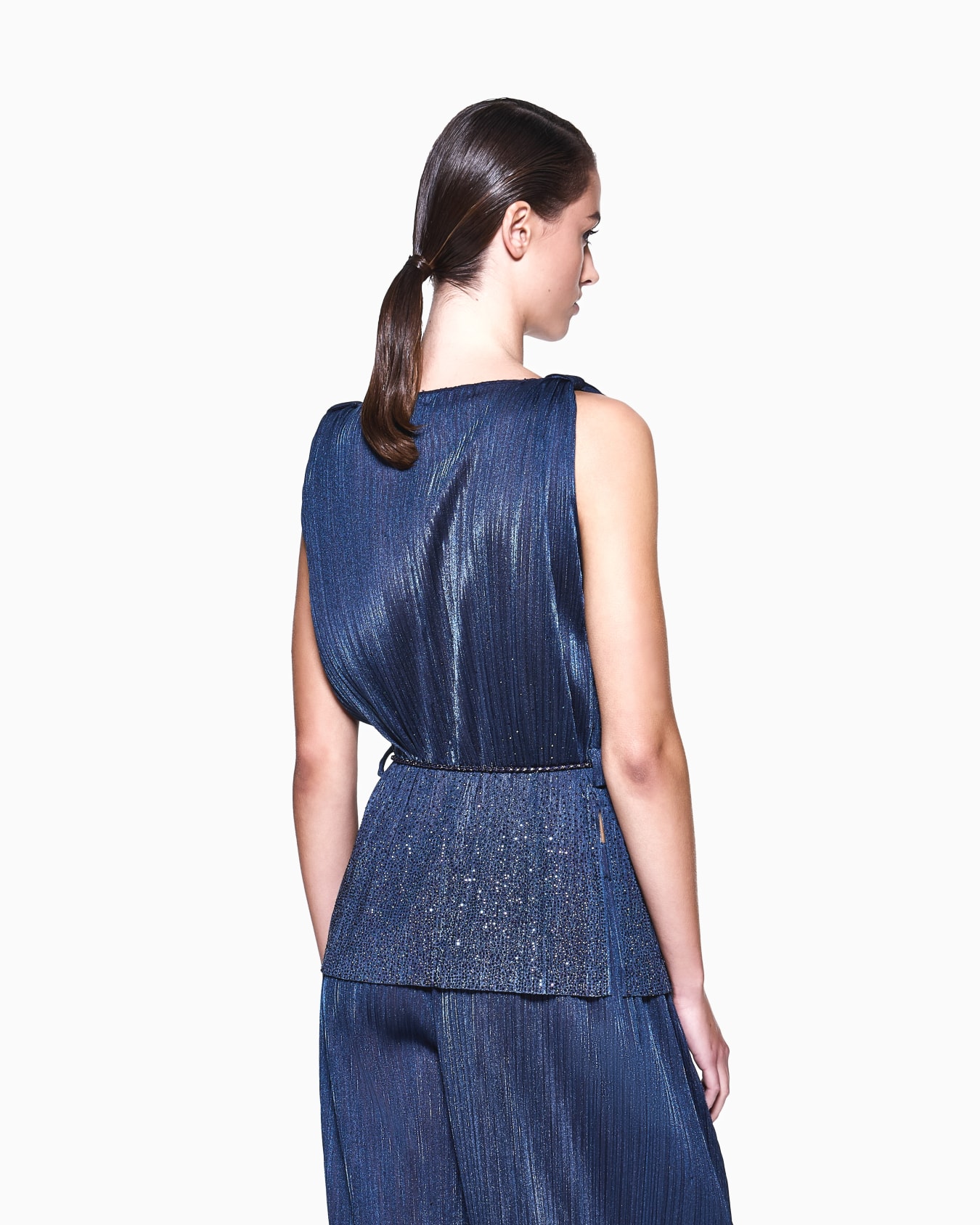 Double-breasted waistcoat in pleated jersey with rhinestones Slide 2