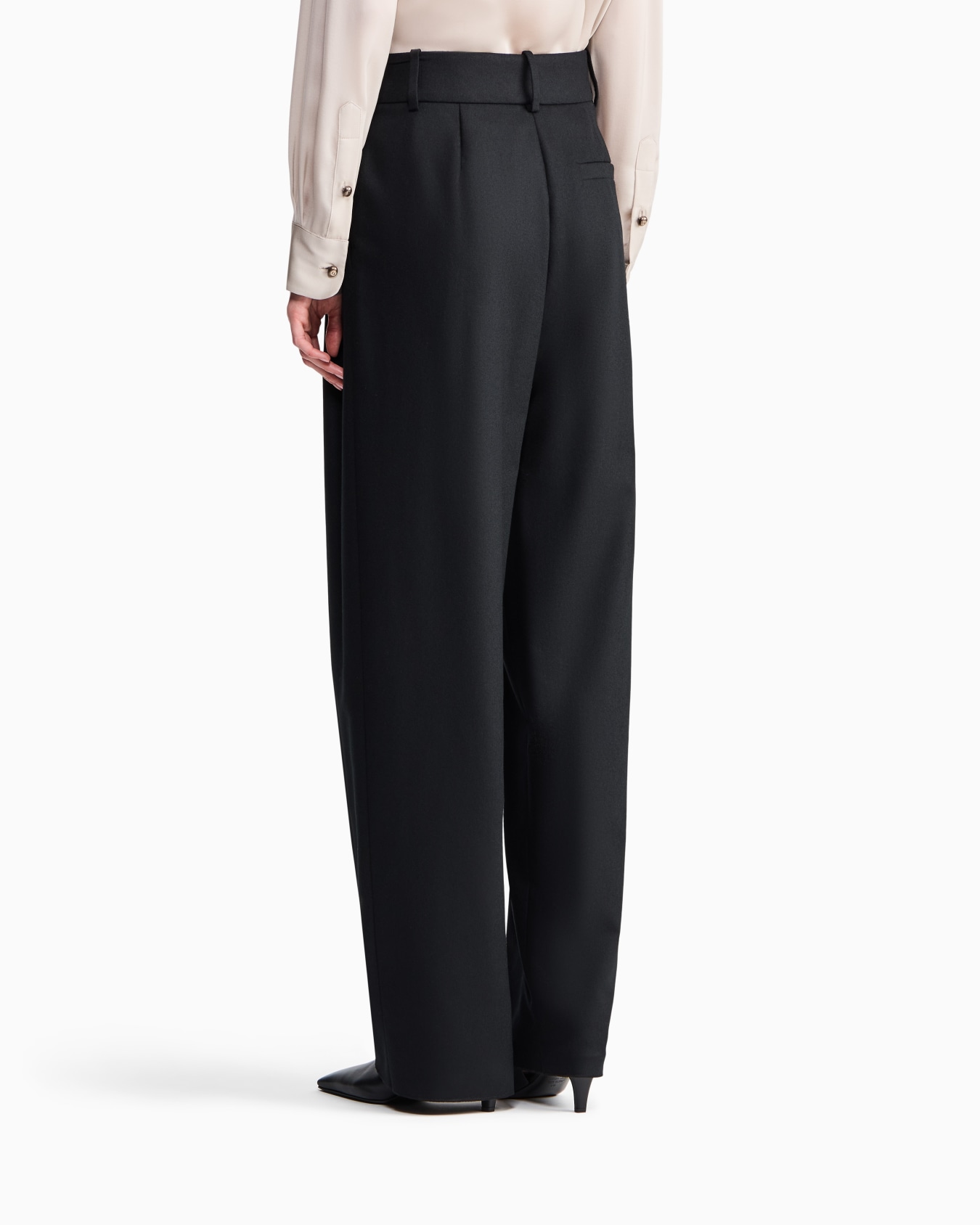Wide-leg trousers in wool and cashmere flannel with pleats Slide 5
