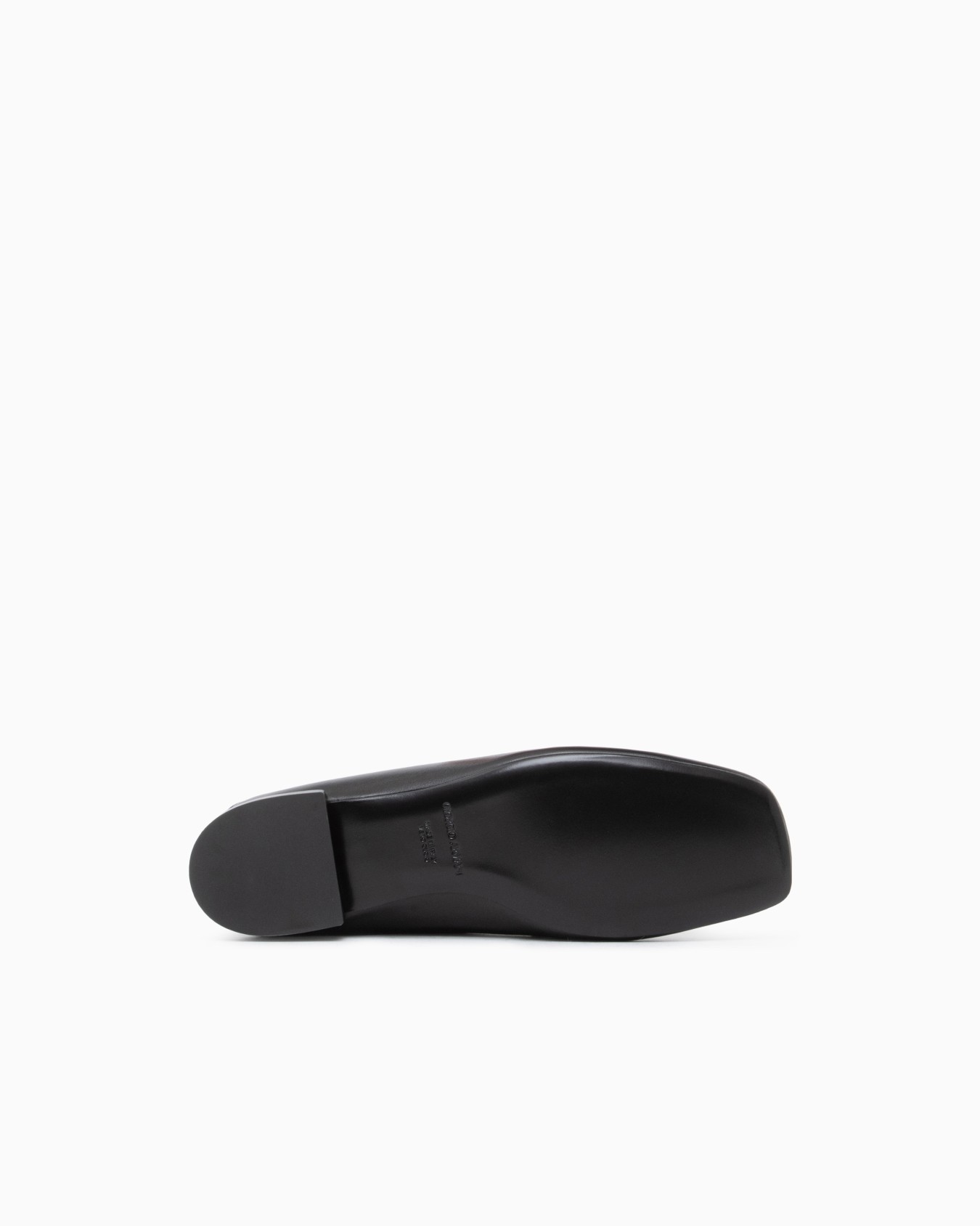 Loafer in leather with a leather sole Slide 5