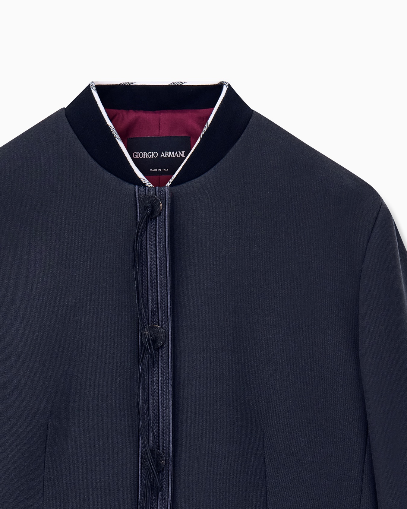 Blazer slim-fit virgin wool with horn buttons and tassels Slide 2