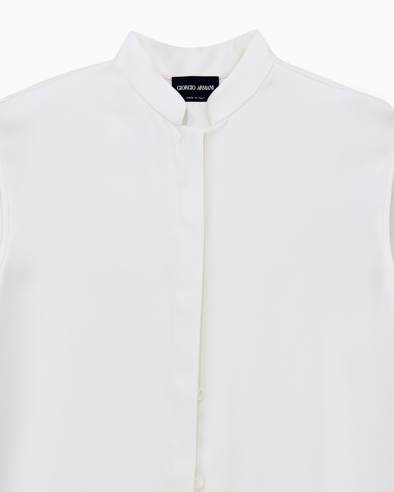 Shirt with sleeveless mandarin collar in double silk satin Slide 3