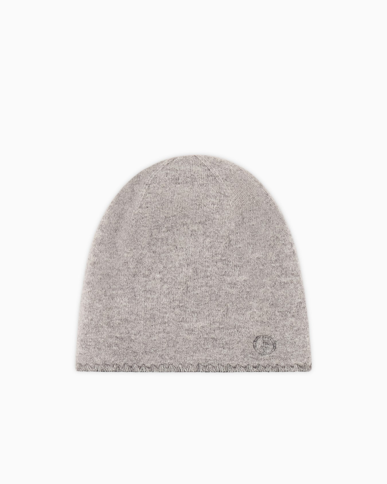 Beanie hat in cashmere Slide 0