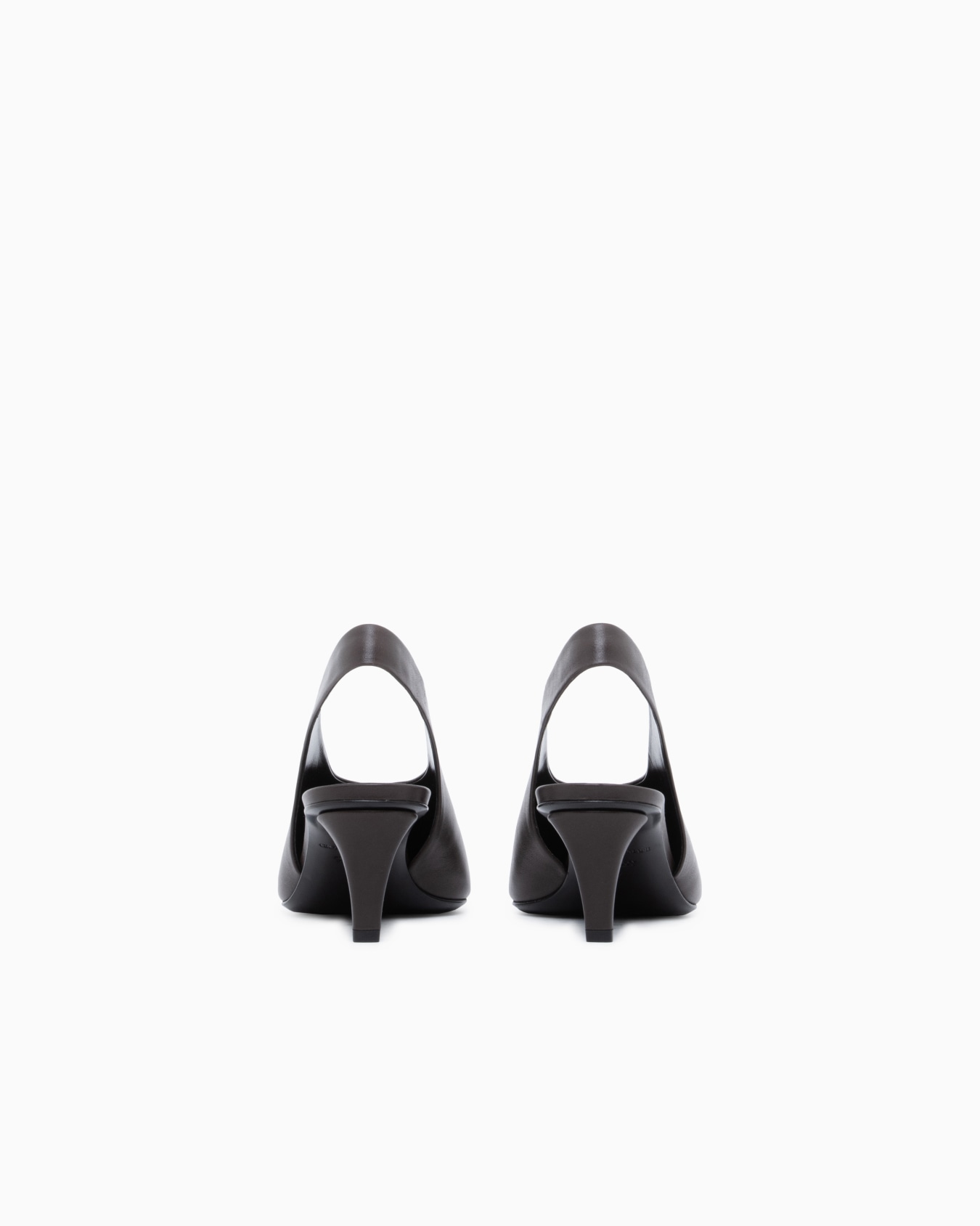 Decollete shoe leather lining and leather sole Slide 3