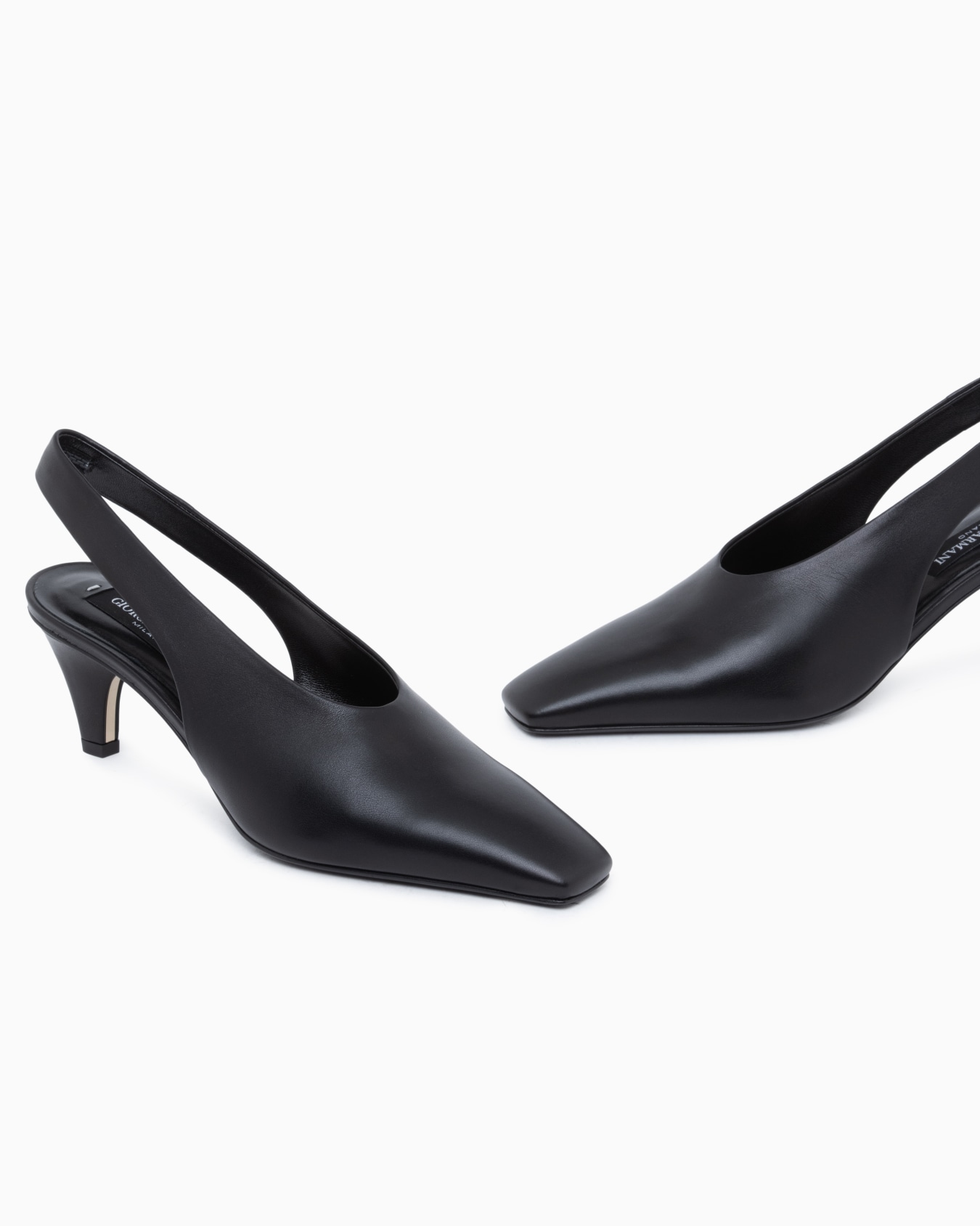 Decollete shoe leather lining and leather sole Slide 4