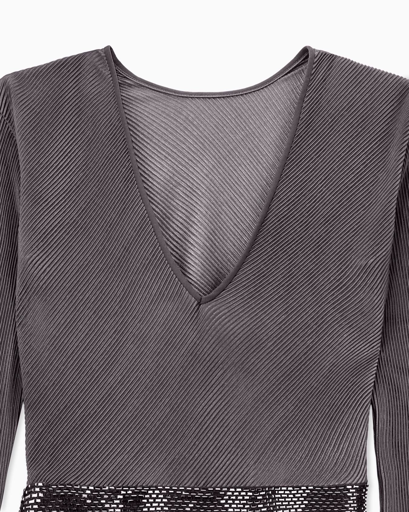 Dress pleated jersey with back V-neck and sequin detail Slide 3