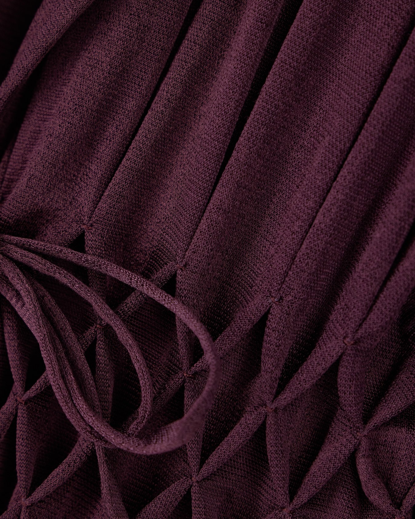 Chaqueta de viscosa jacquard con escote en v y punto smock Diapositiva 2