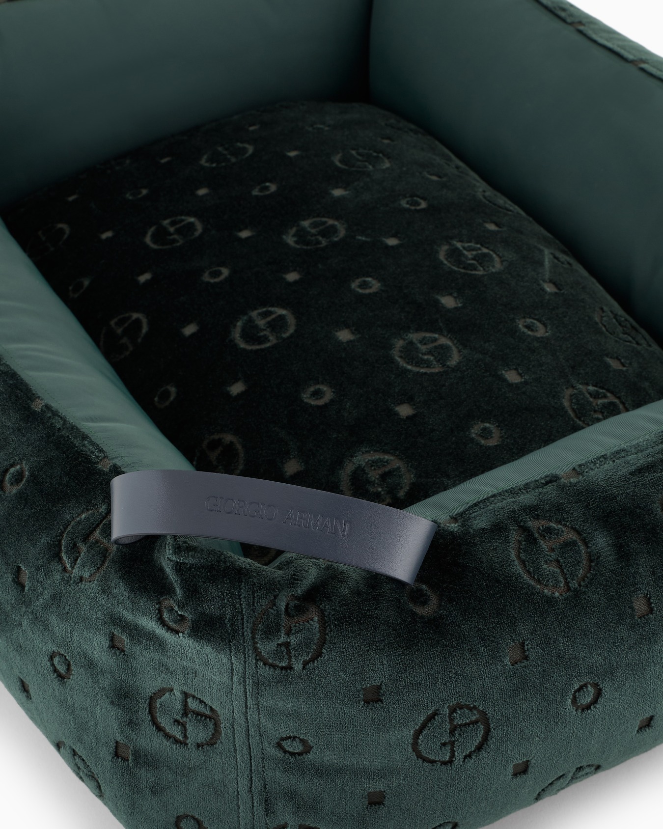 Poldo x Giorgio Armani Dog Bed in monogram jacquard velvet Slide 2