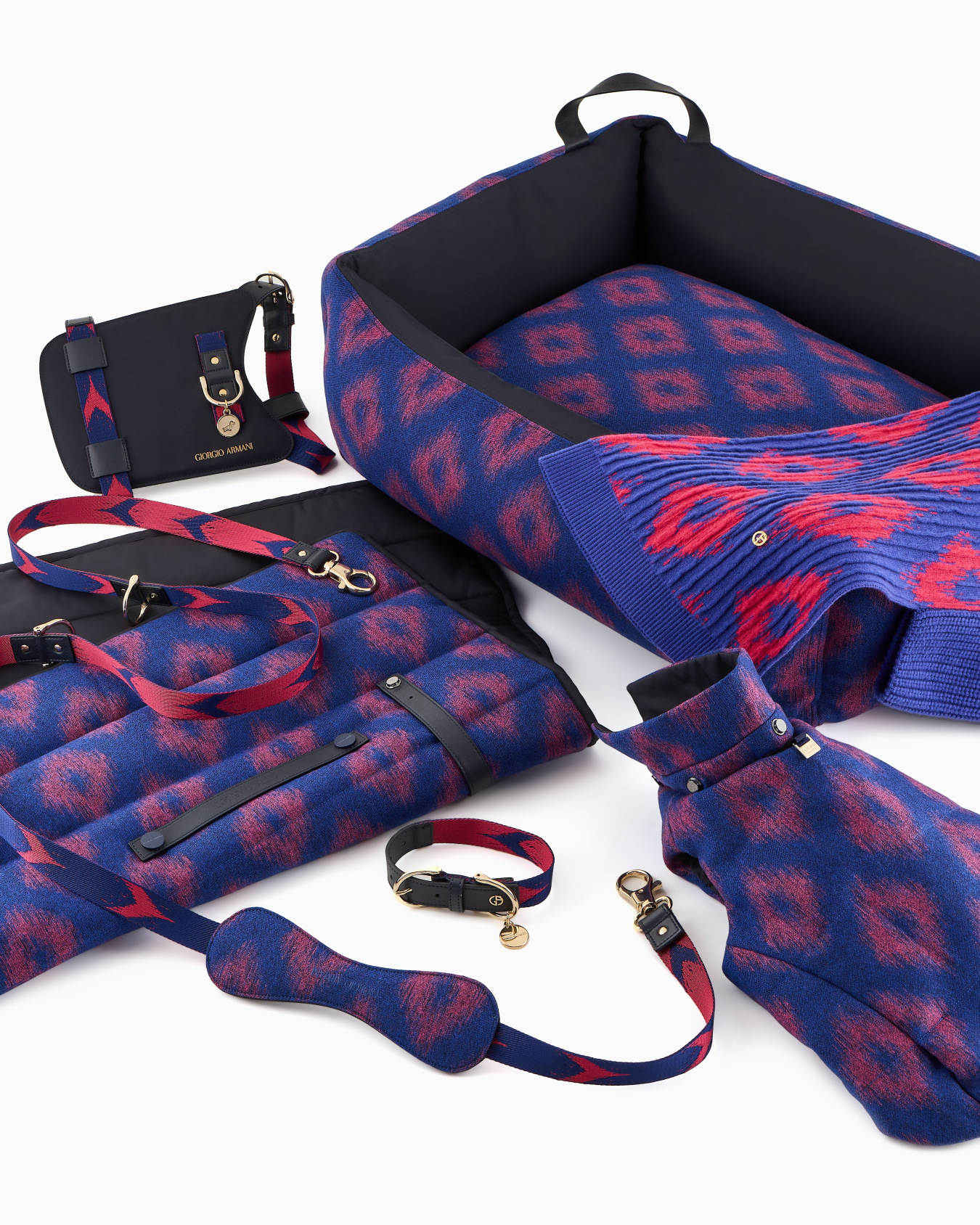 Poldo x Giorgio Armani Jacquard-Flanell-Hundemantel in Ikatwebung Folie 8