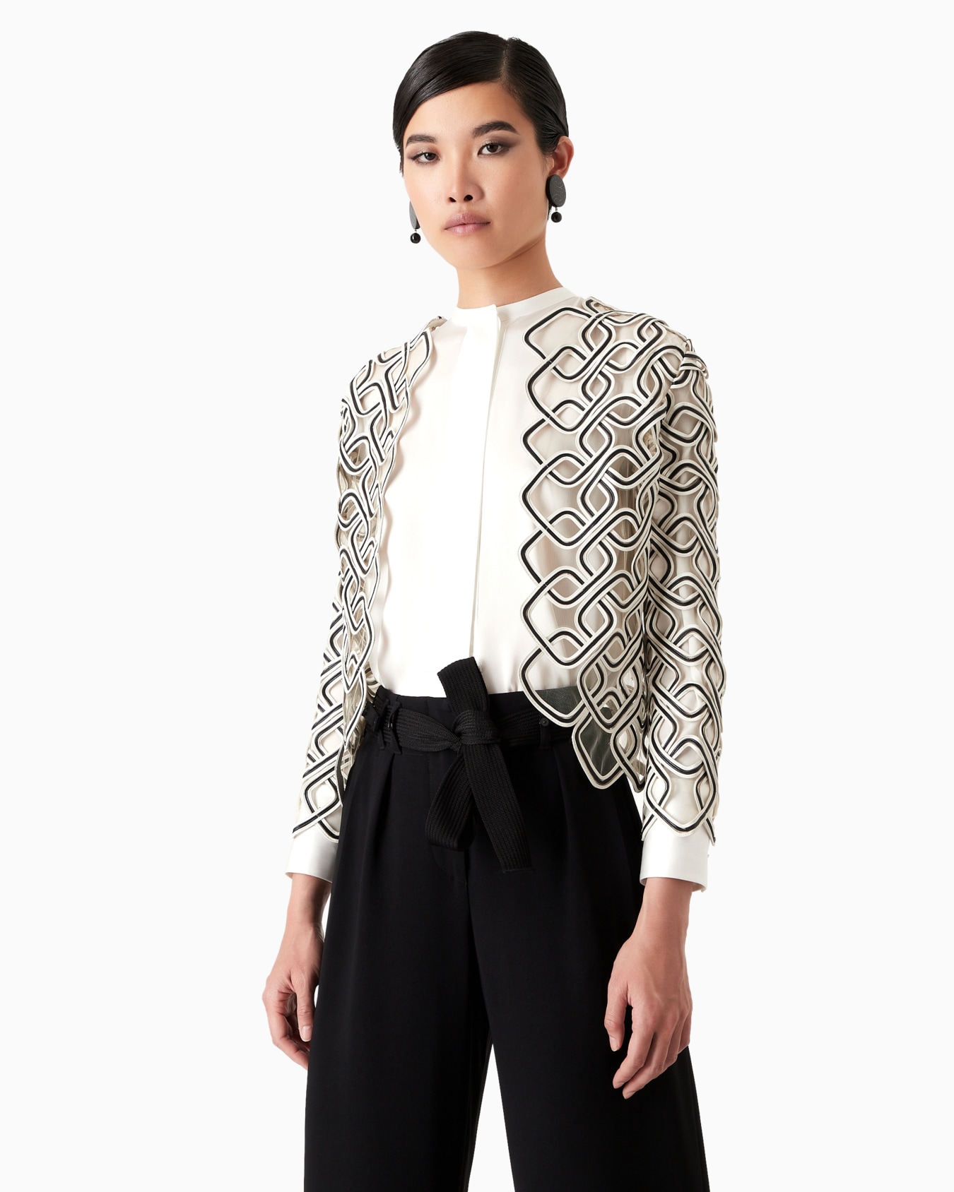 Giacca in nappa bicolore ricamata su tulle Slide 1