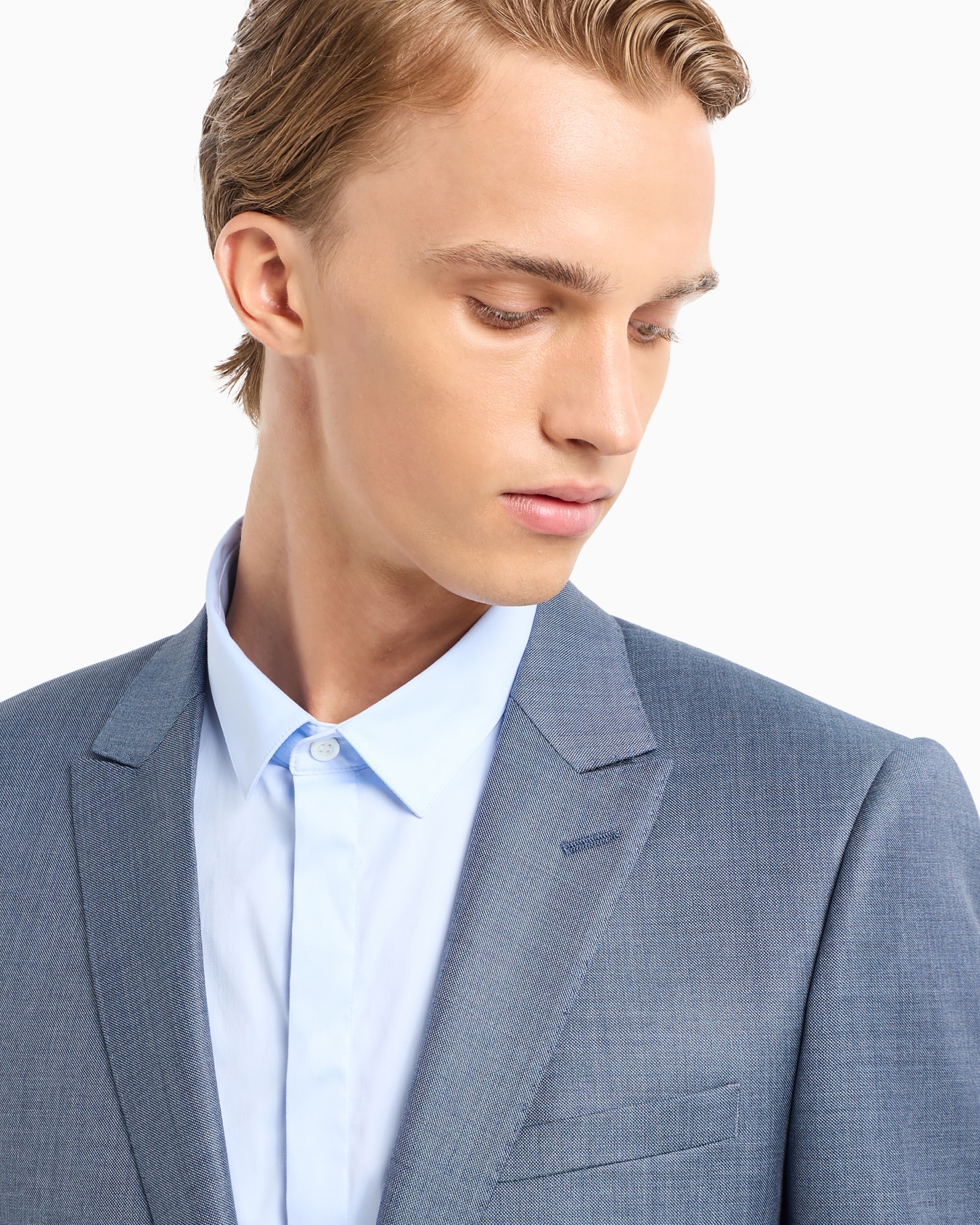 Single-breasted slim-fit jacket with peak lapels in a silky-finish grisaille Slide 4