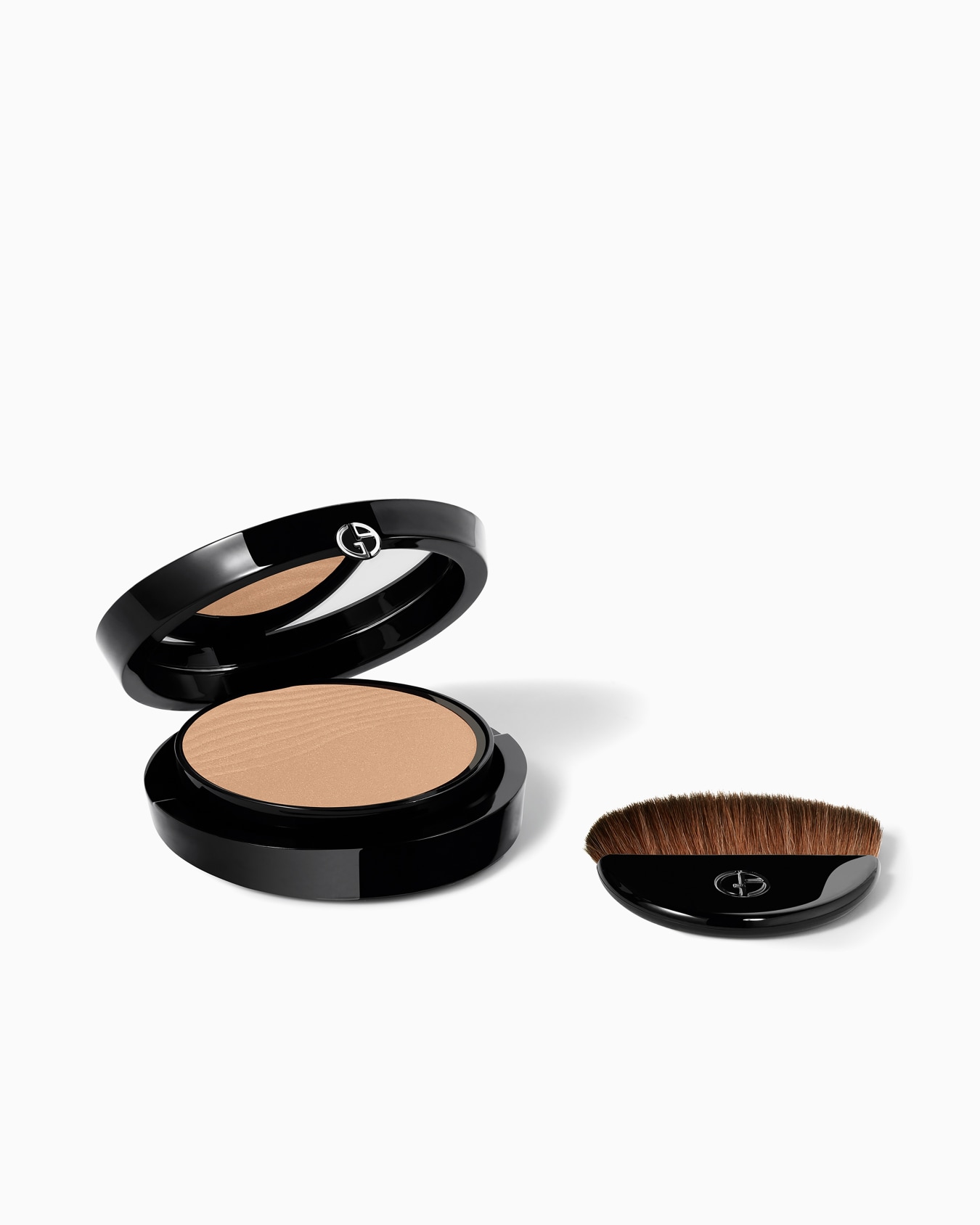 4 - Light to Medium, Golden Undertone, Luminous Silk Glow Pressed Setting Powder Slide 0