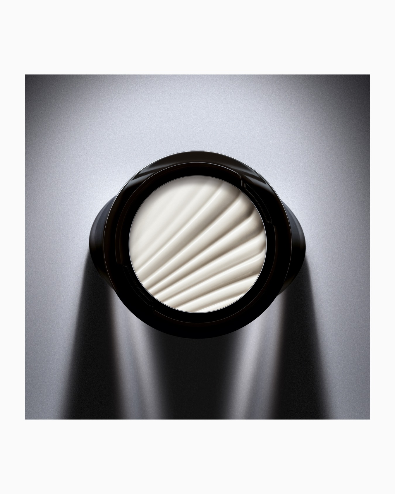 クレマ ネラ クリーム Ｎ 50ml スライドする 2