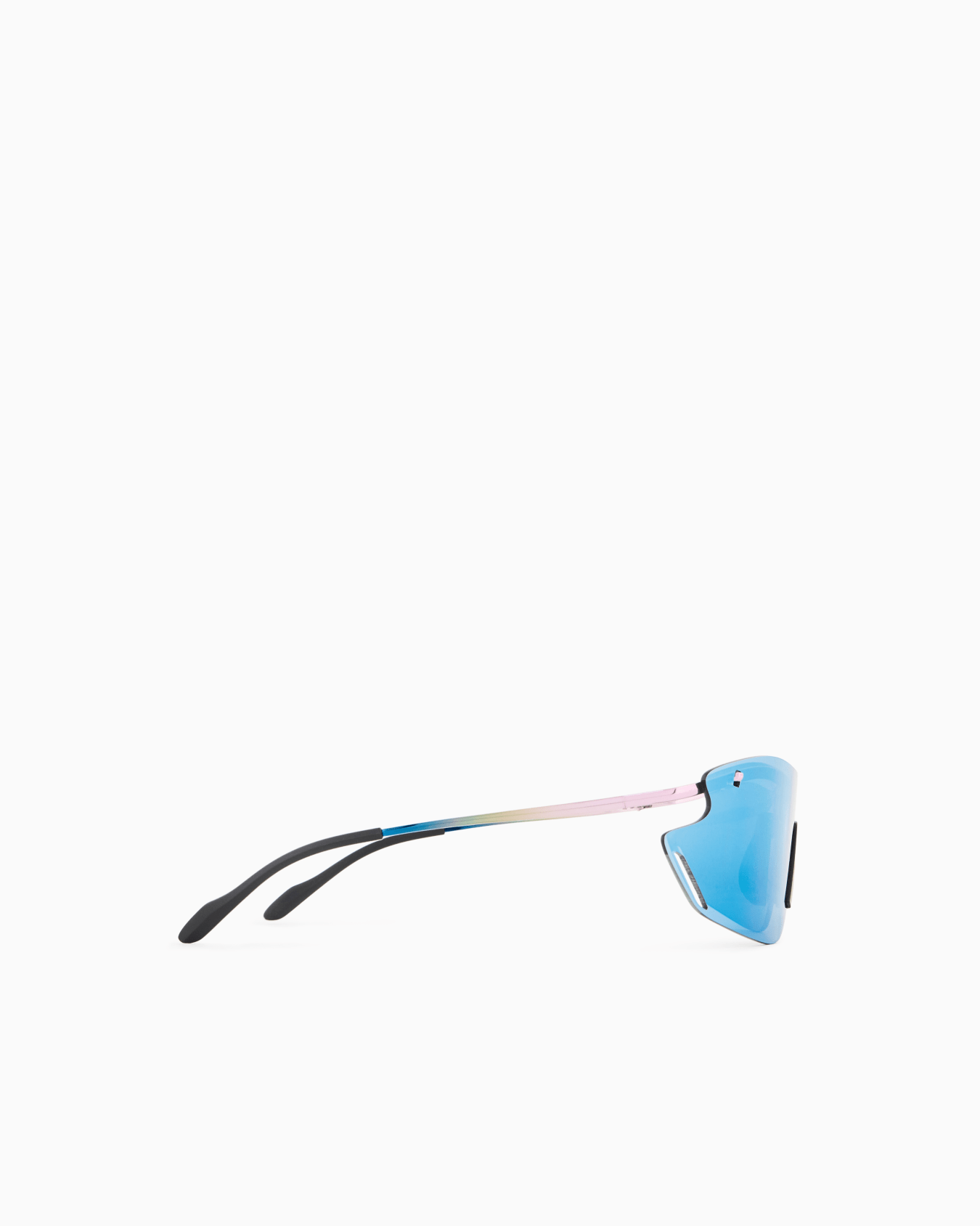 Unisex sunglasses in an asymmetrical shape Slide 2