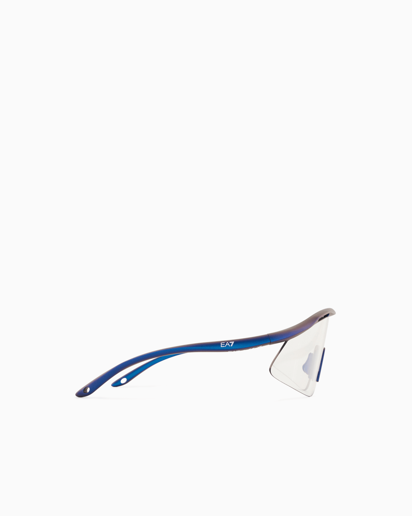 Unisex sunglasses in an asymmetrical shape Slide 3