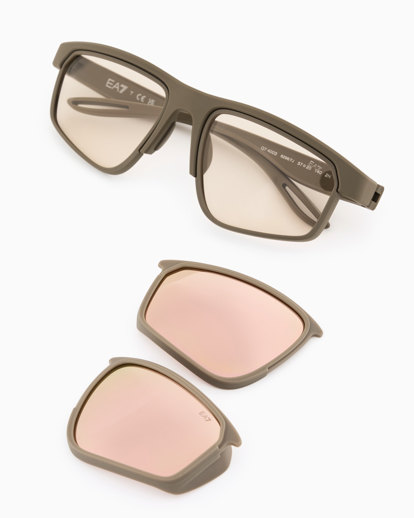 Rectangular unisex sports sunglasses Slide 1