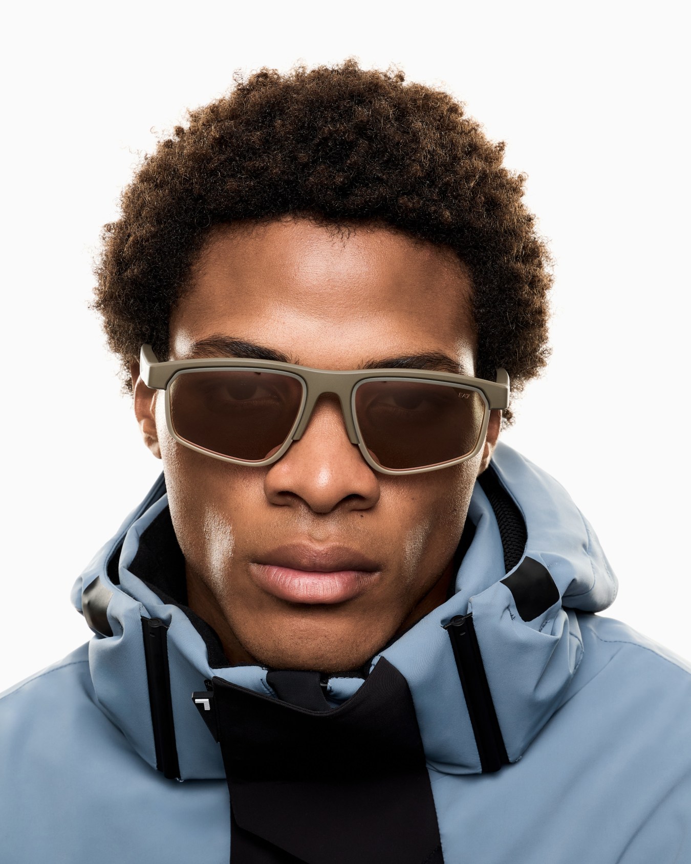 Rectangular unisex sports sunglasses Slide 5