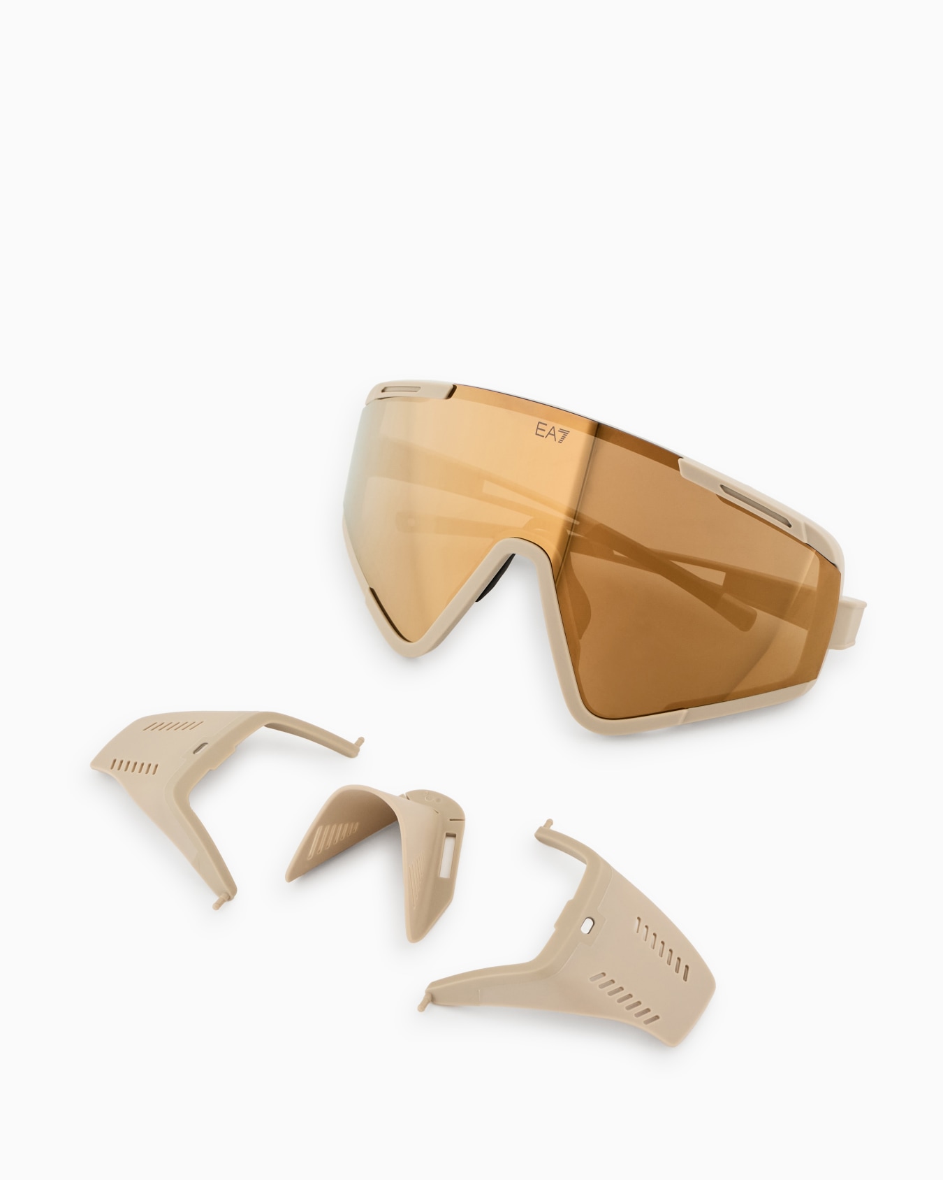 Unisex sunglasses in an irregular shape Slide 1