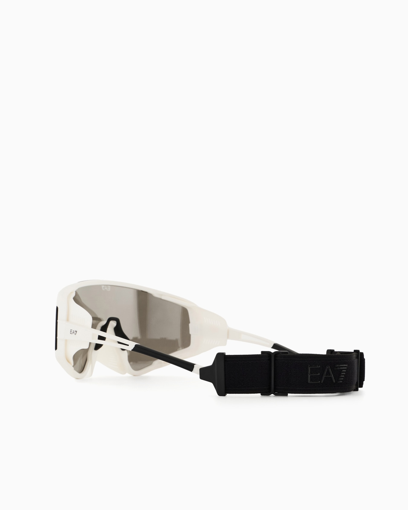 Unisex sunglasses in an irregular shape Slide 5