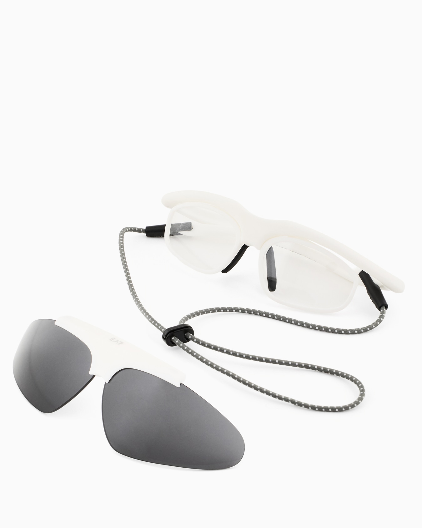 Sports sunglasses with flip-up lenses Slide 1